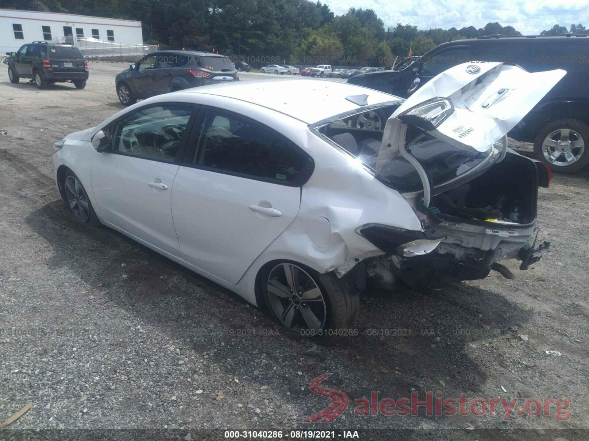 3KPFL4A7XJE246812 2018 KIA FORTE