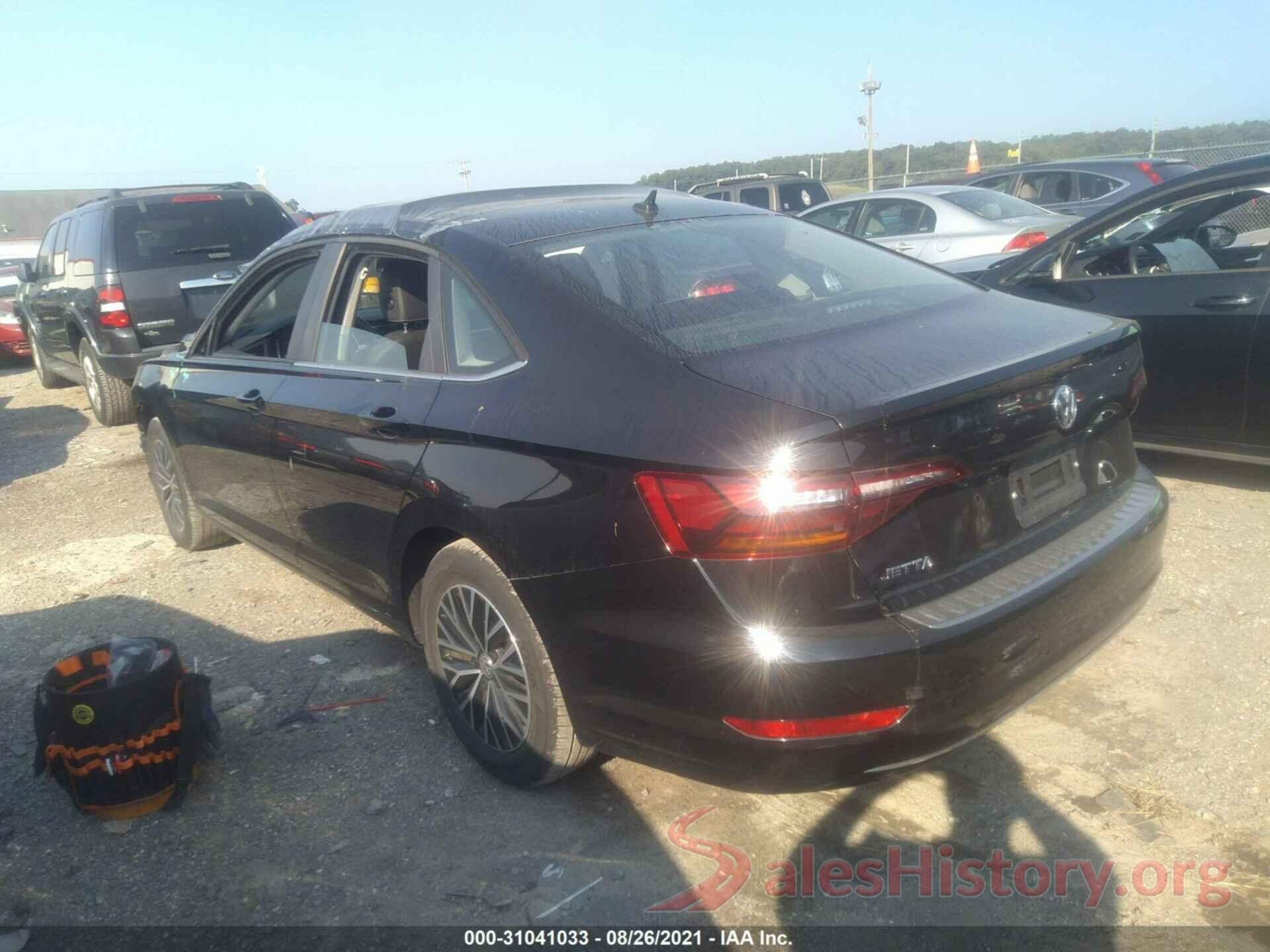 3VWCB7BU4KM242125 2019 VOLKSWAGEN JETTA