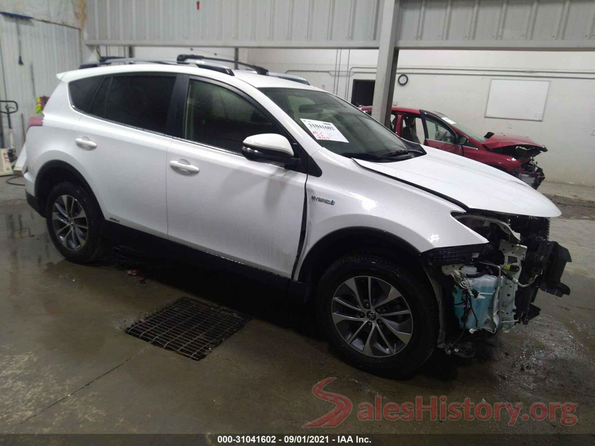 JTMRJREV1JD253092 2018 TOYOTA RAV4