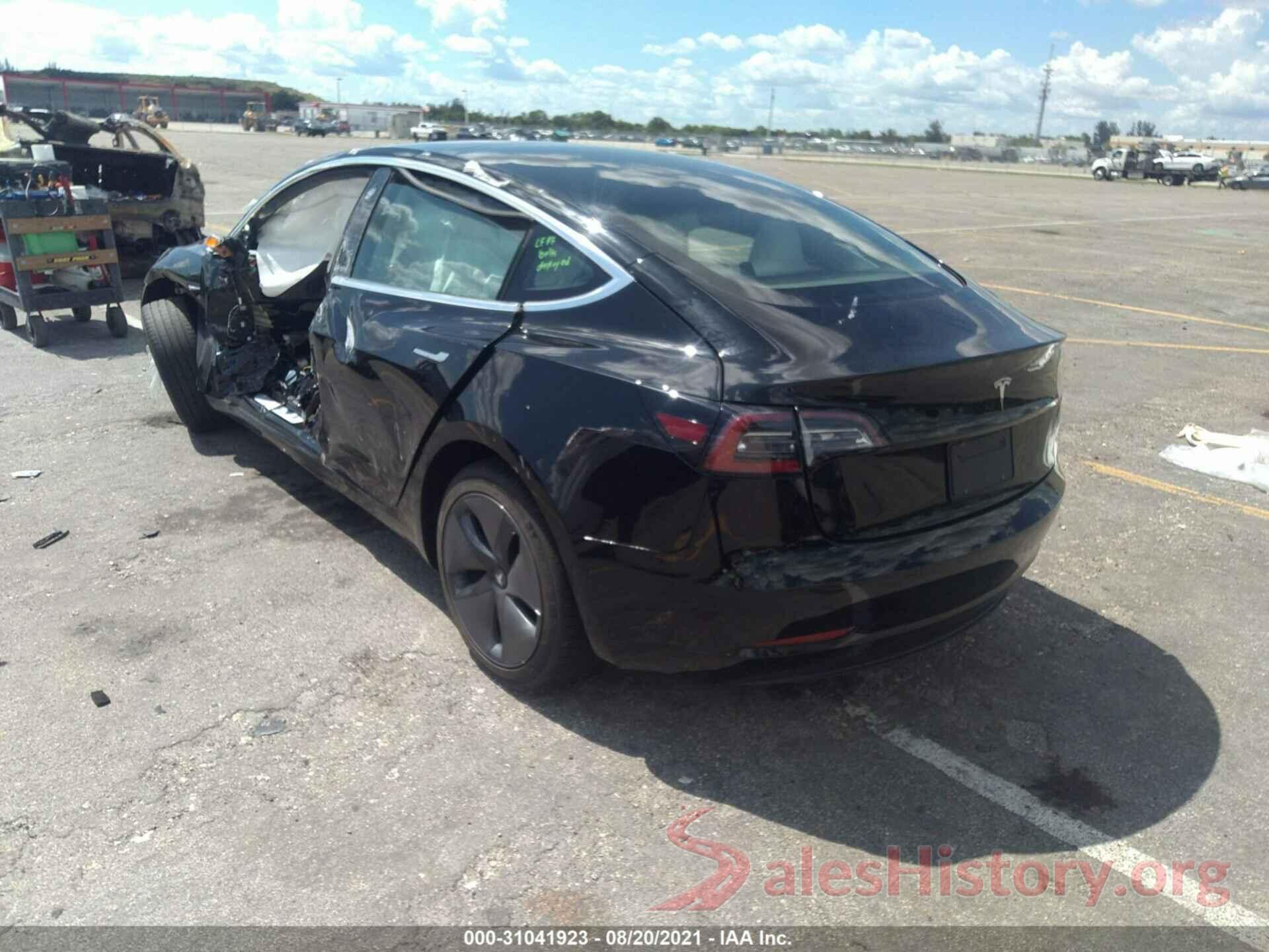 5YJ3E1EA5KF402669 2019 TESLA MODEL 3