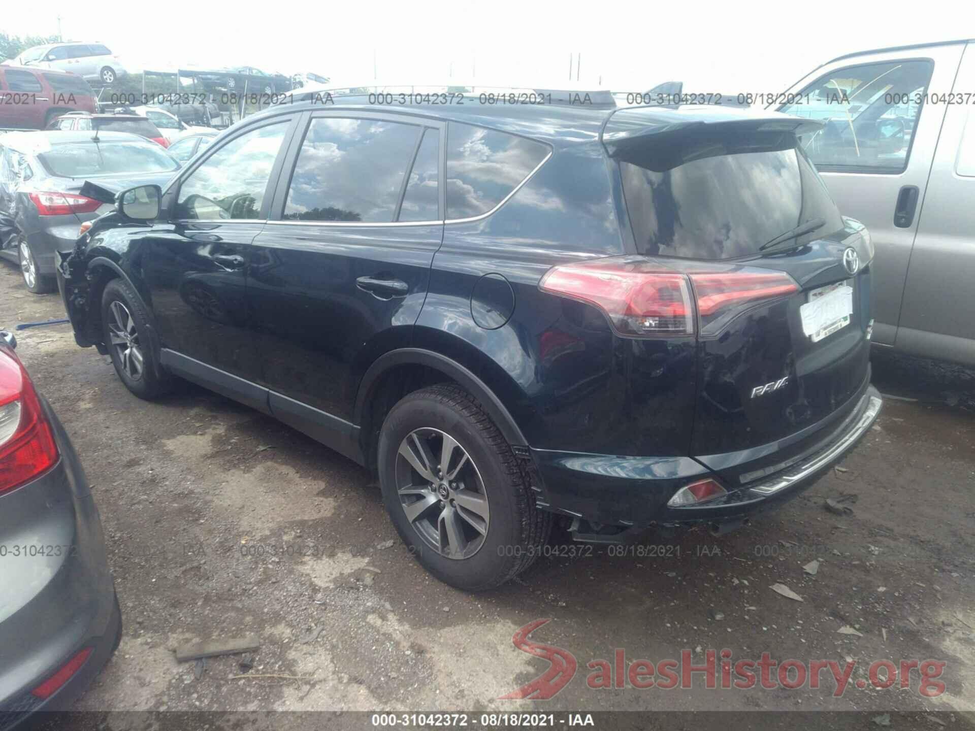 JTMRFREV4HJ154019 2017 TOYOTA RAV4