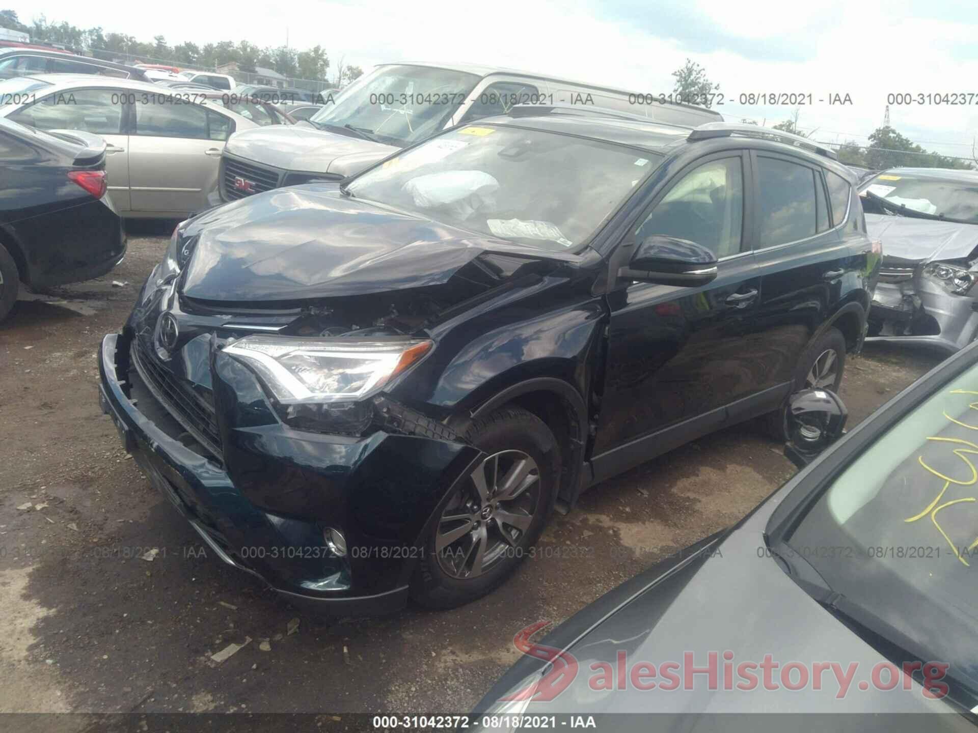 JTMRFREV4HJ154019 2017 TOYOTA RAV4