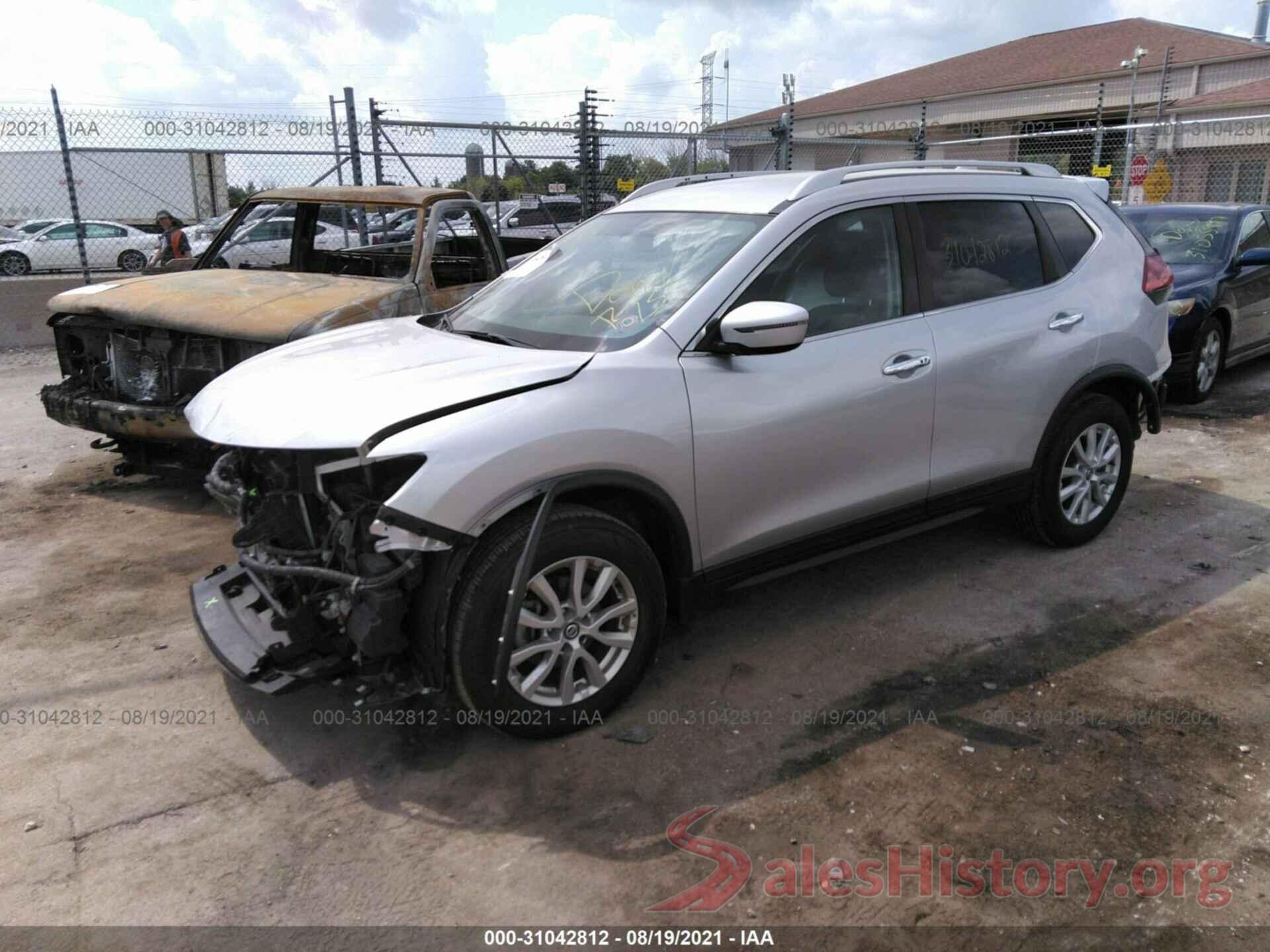 KNMAT2MV2HP608781 2017 NISSAN ROGUE