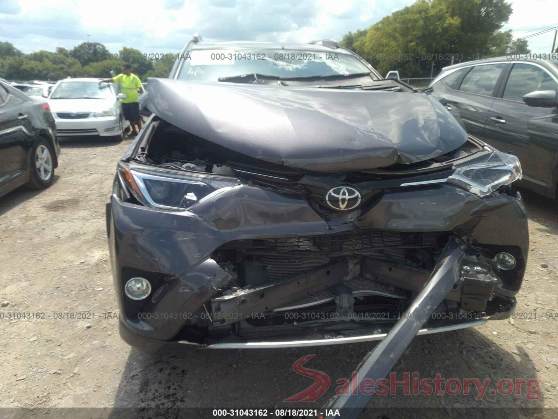 JTMRFREV8JJ249737 2018 TOYOTA RAV4