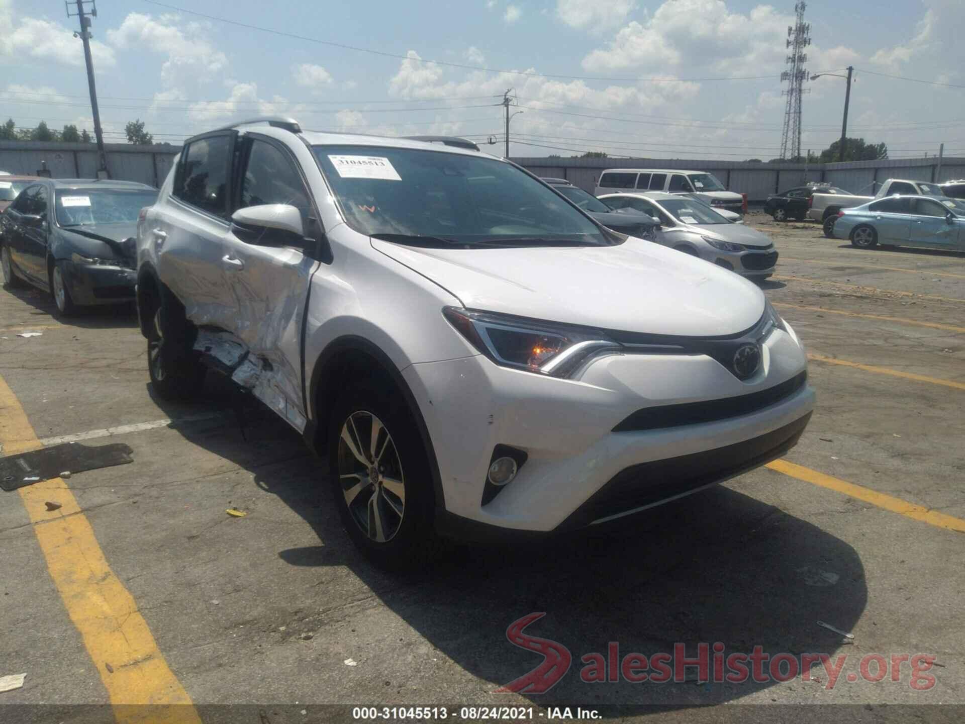 2T3WFREV1JW467619 2018 TOYOTA RAV4