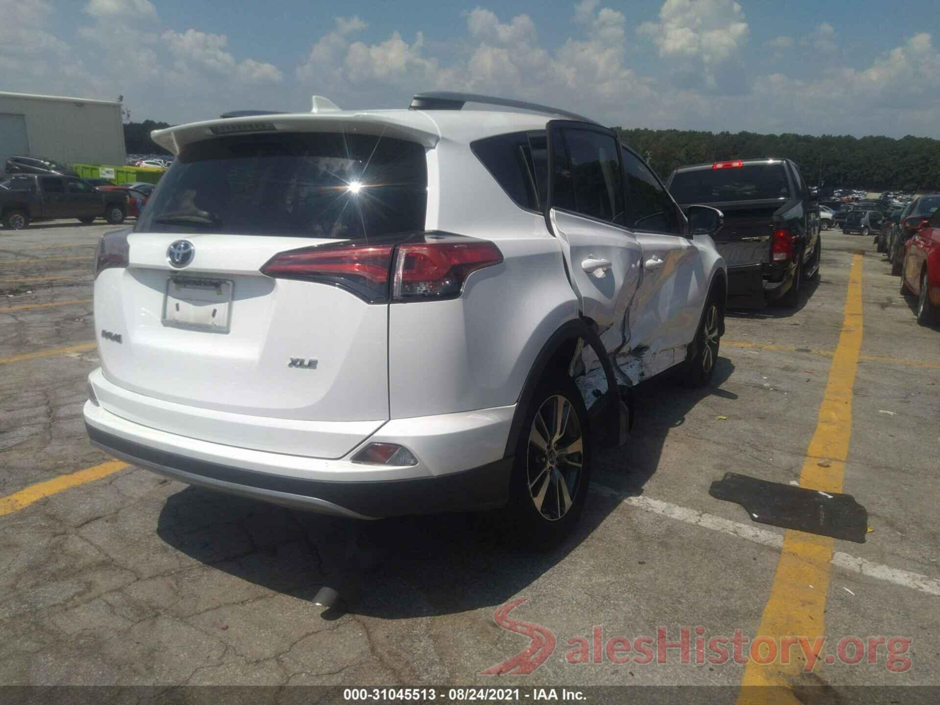 2T3WFREV1JW467619 2018 TOYOTA RAV4