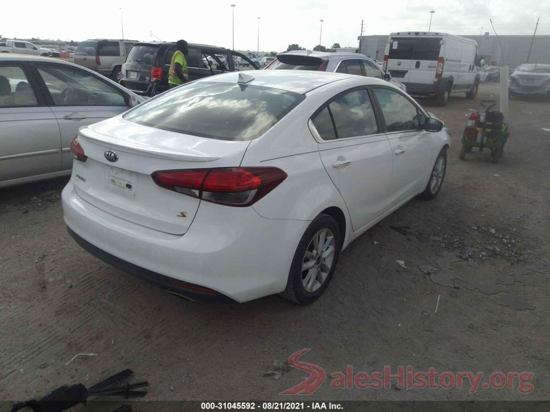 3KPFL4A78HE023307 2017 KIA FORTE