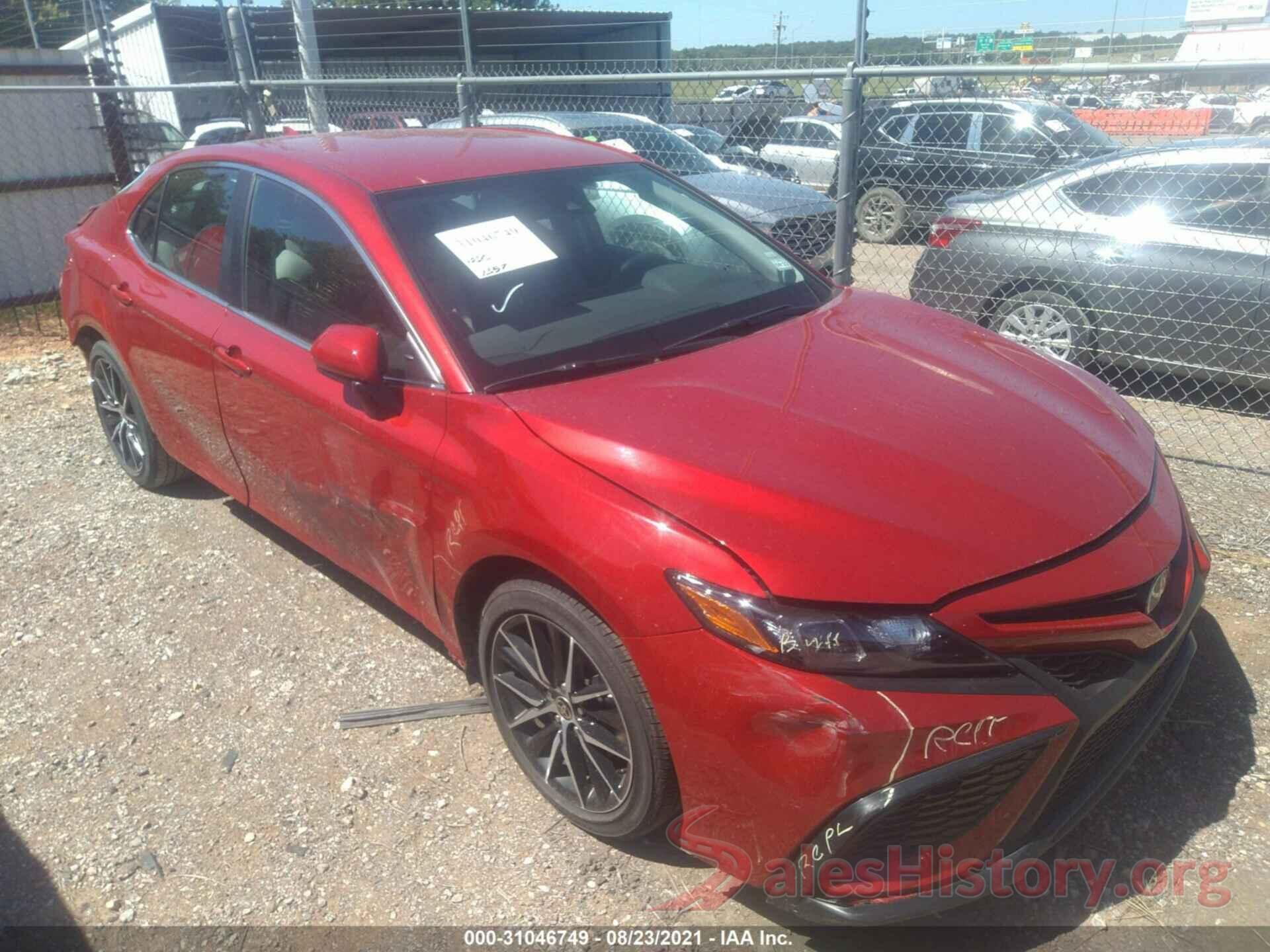 4T1G11AK2MU458876 2021 TOYOTA CAMRY