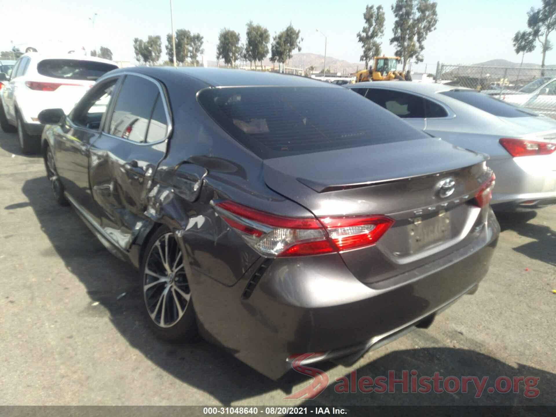 4T1B11HK6JU603610 2018 TOYOTA CAMRY