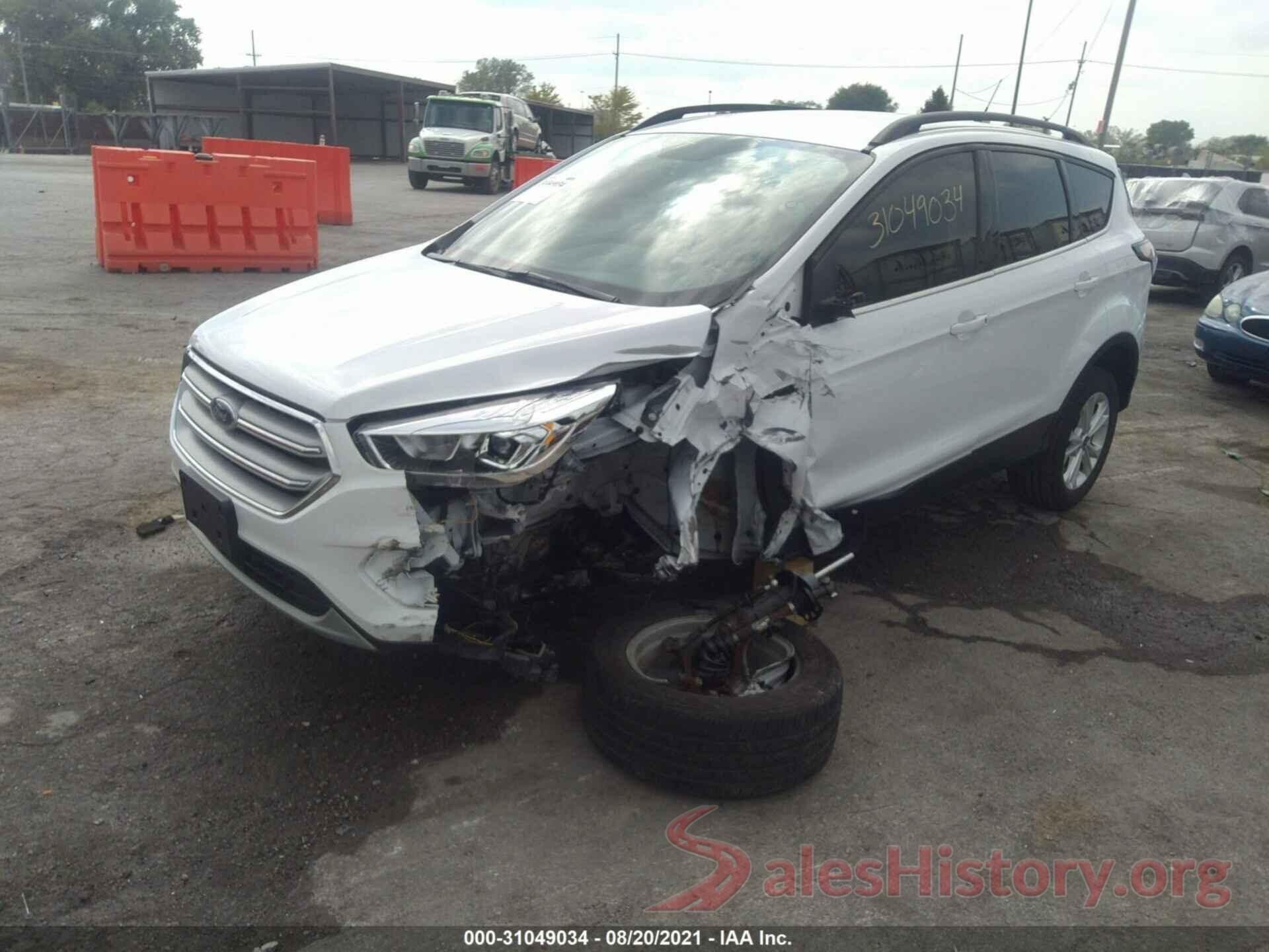 1FMCU9HD3JUC48102 2018 FORD ESCAPE