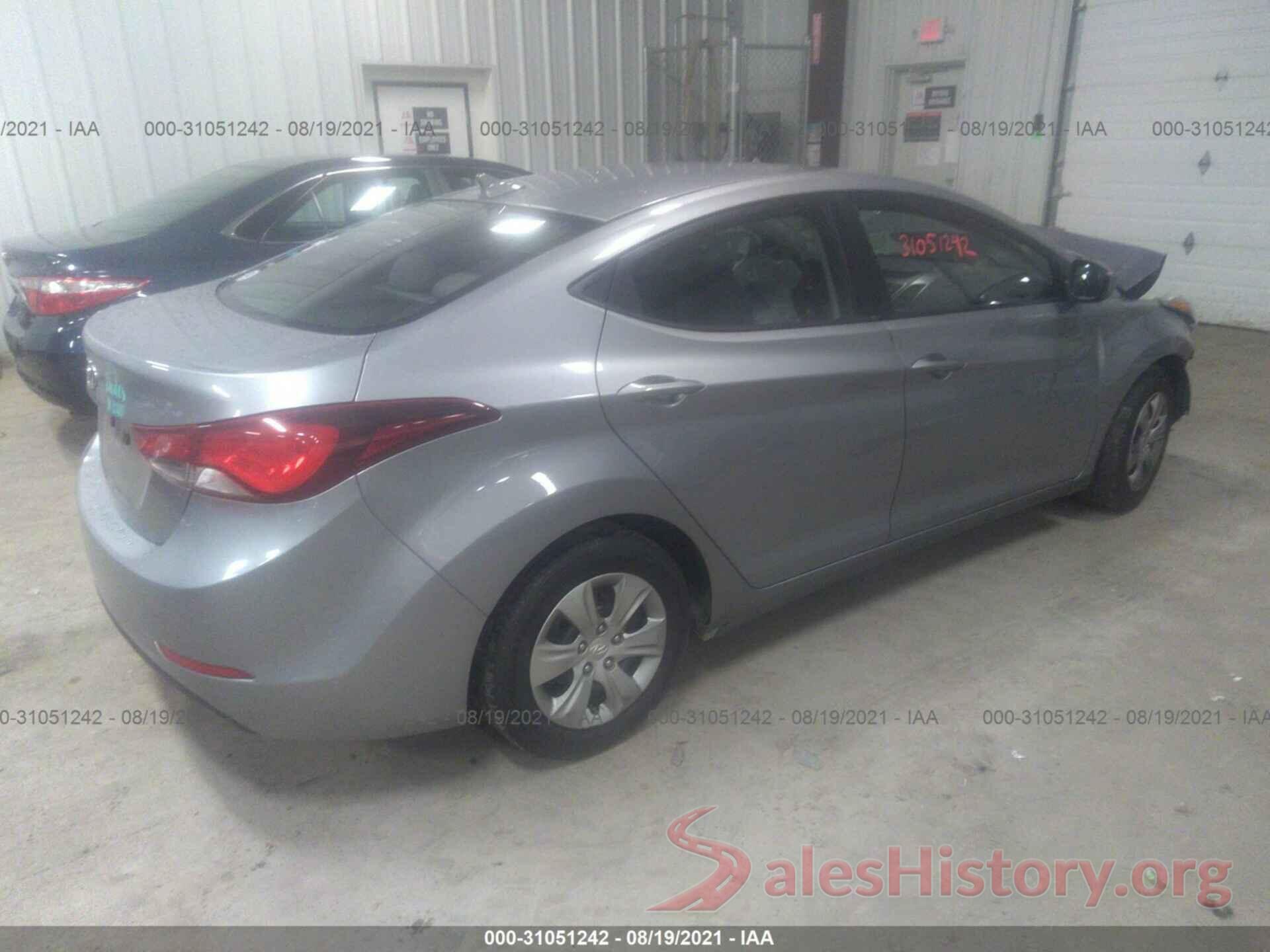 5NPDH4AE1GH713711 2016 HYUNDAI ELANTRA