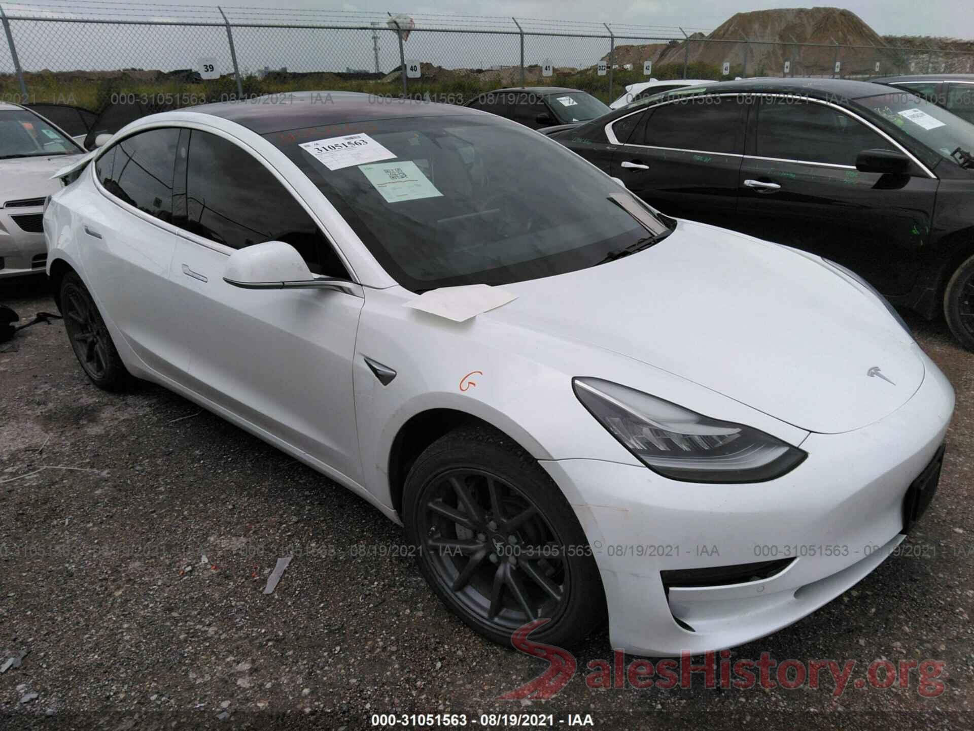 5YJ3E1EA6JF032654 2018 TESLA MODEL 3