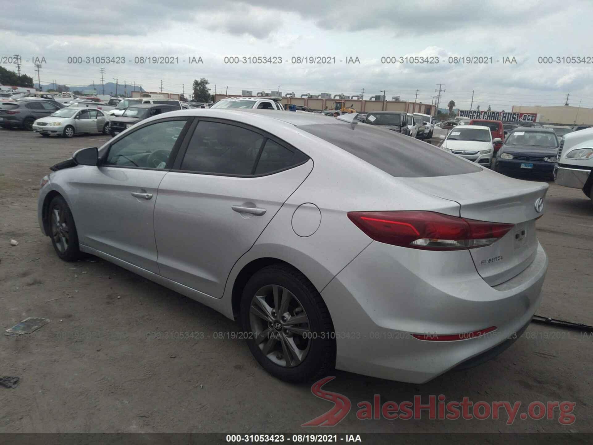 5NPD84LF4JH221462 2018 HYUNDAI ELANTRA