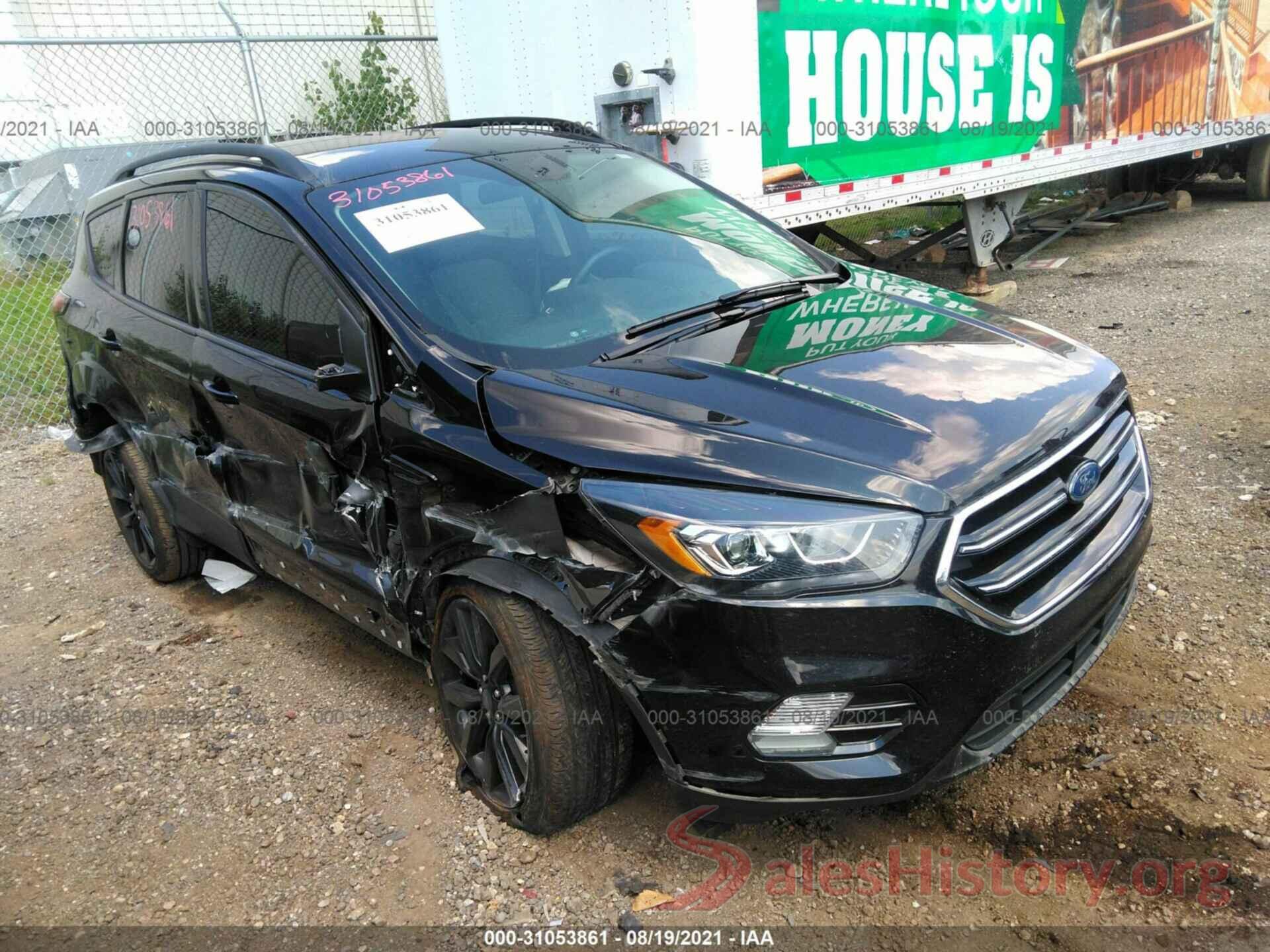 1FMCU9GD7KUC01223 2019 FORD ESCAPE