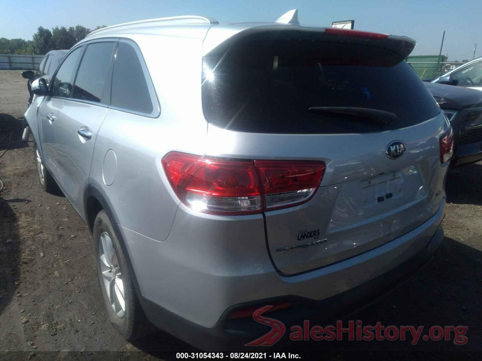 5XYPG4A32GG005697 2016 KIA SORENTO