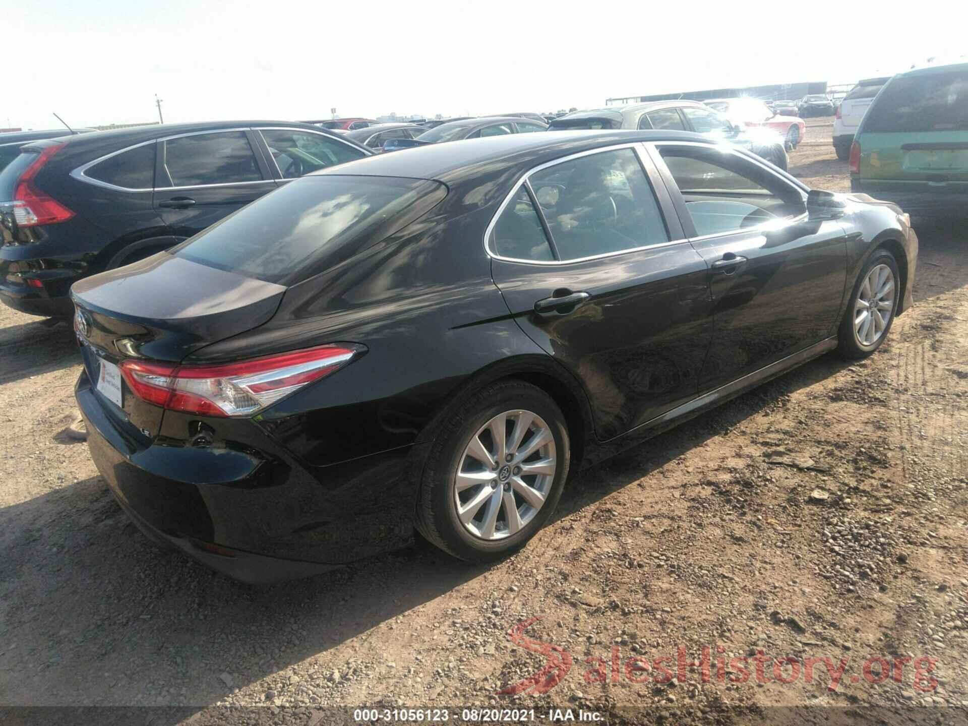 4T1B11HK2JU628276 2018 TOYOTA CAMRY