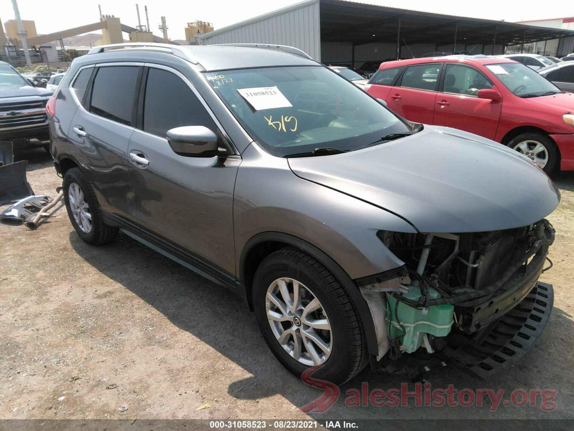 KNMAT2MT0HP568490 2017 NISSAN ROGUE