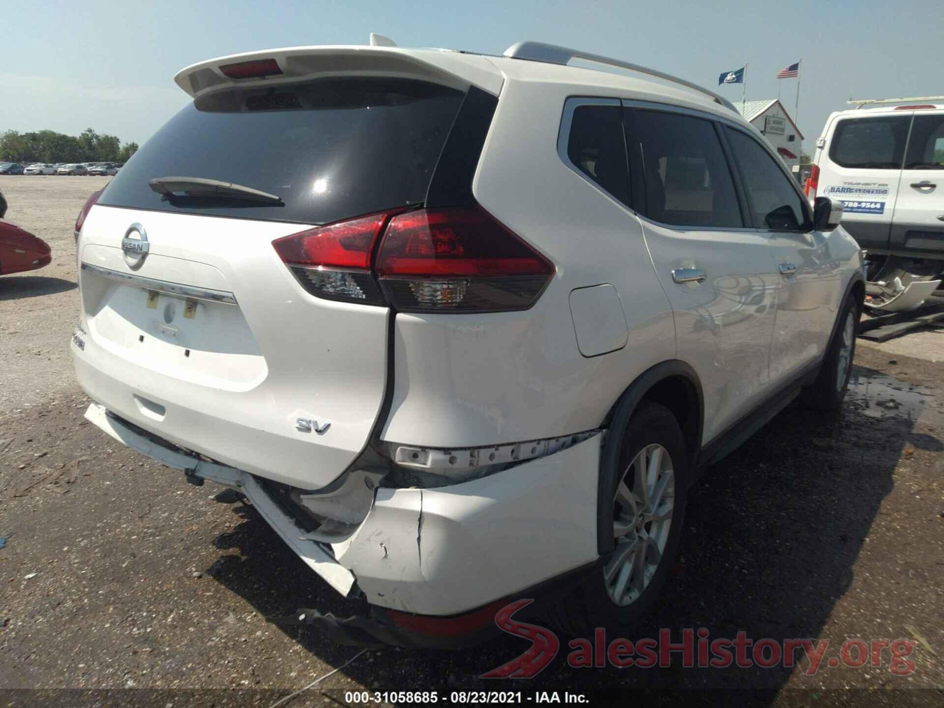 KNMAT2MT3JP553570 2018 NISSAN ROGUE