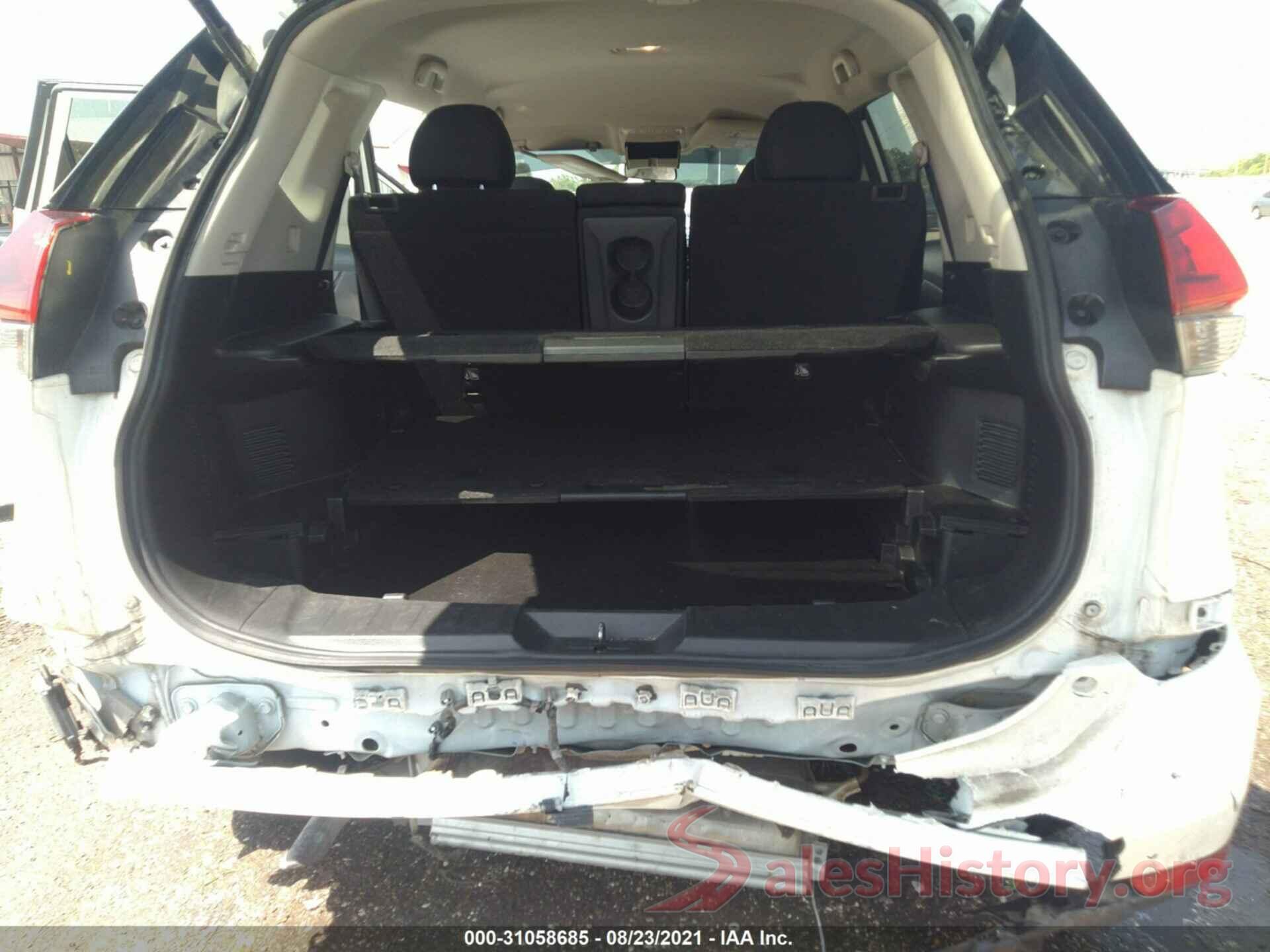 KNMAT2MT3JP553570 2018 NISSAN ROGUE