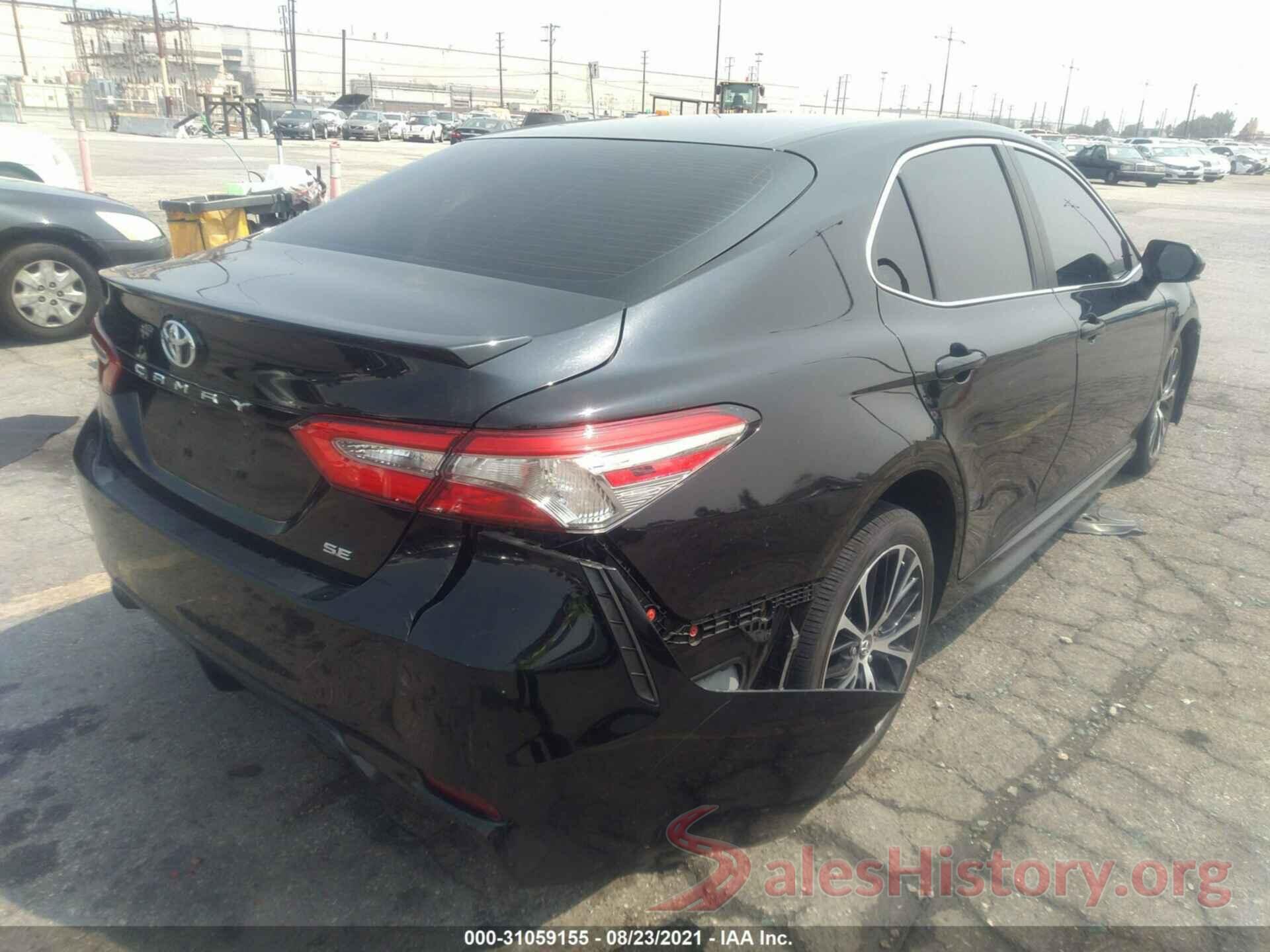 4T1B11HK8JU631019 2018 TOYOTA CAMRY