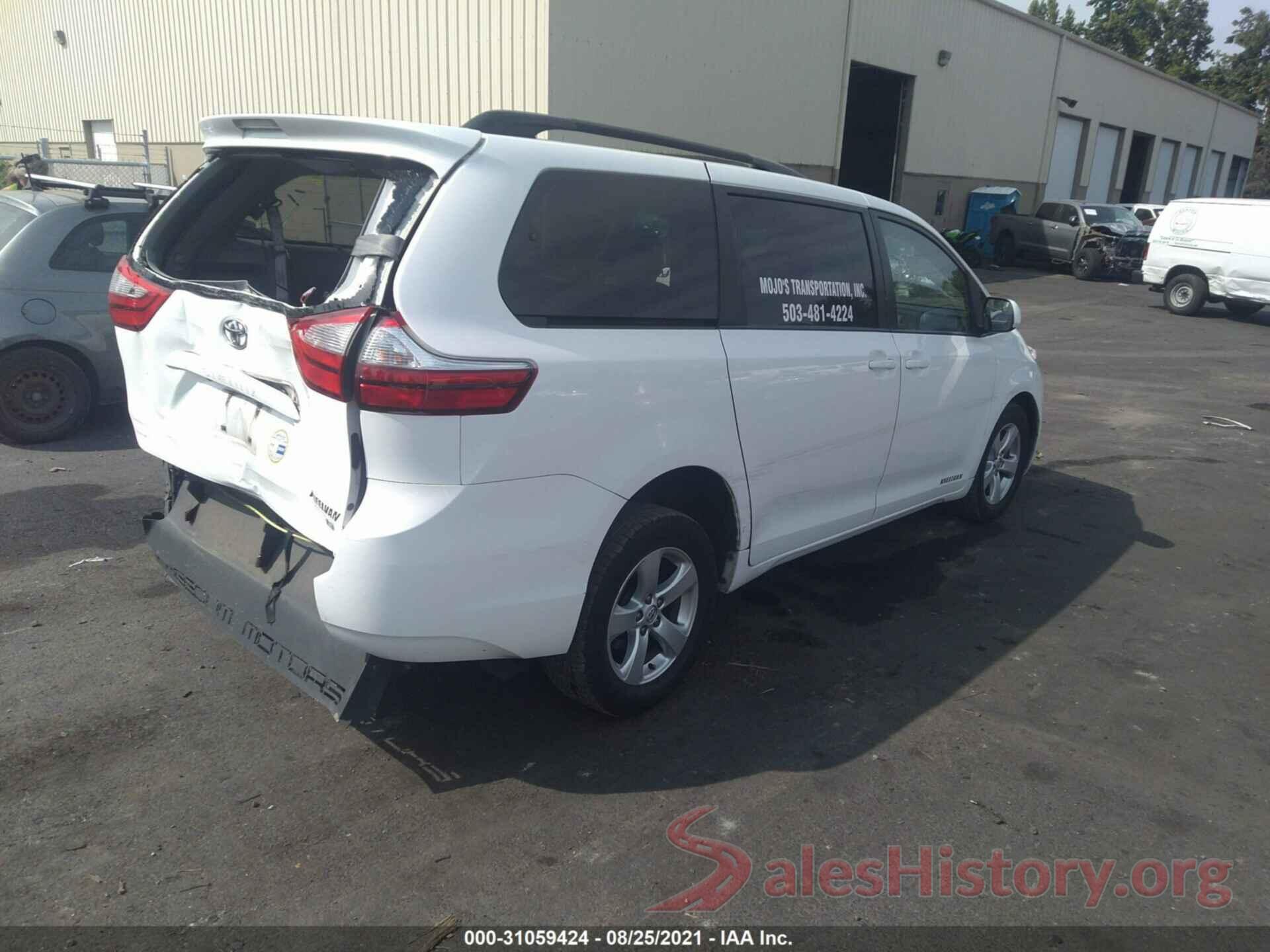 5TDKZ3DC1HS824358 2017 TOYOTA SIENNA