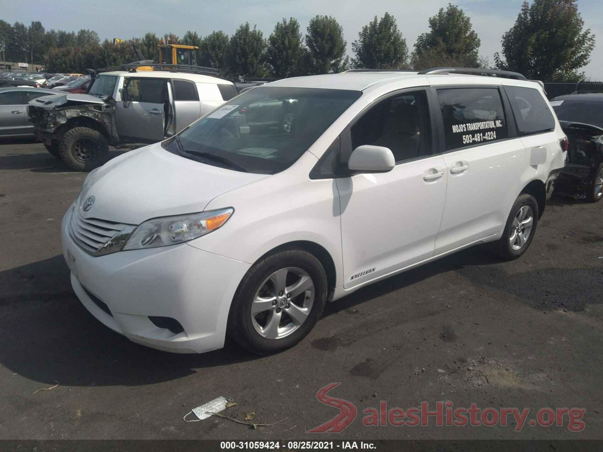 5TDKZ3DC1HS824358 2017 TOYOTA SIENNA