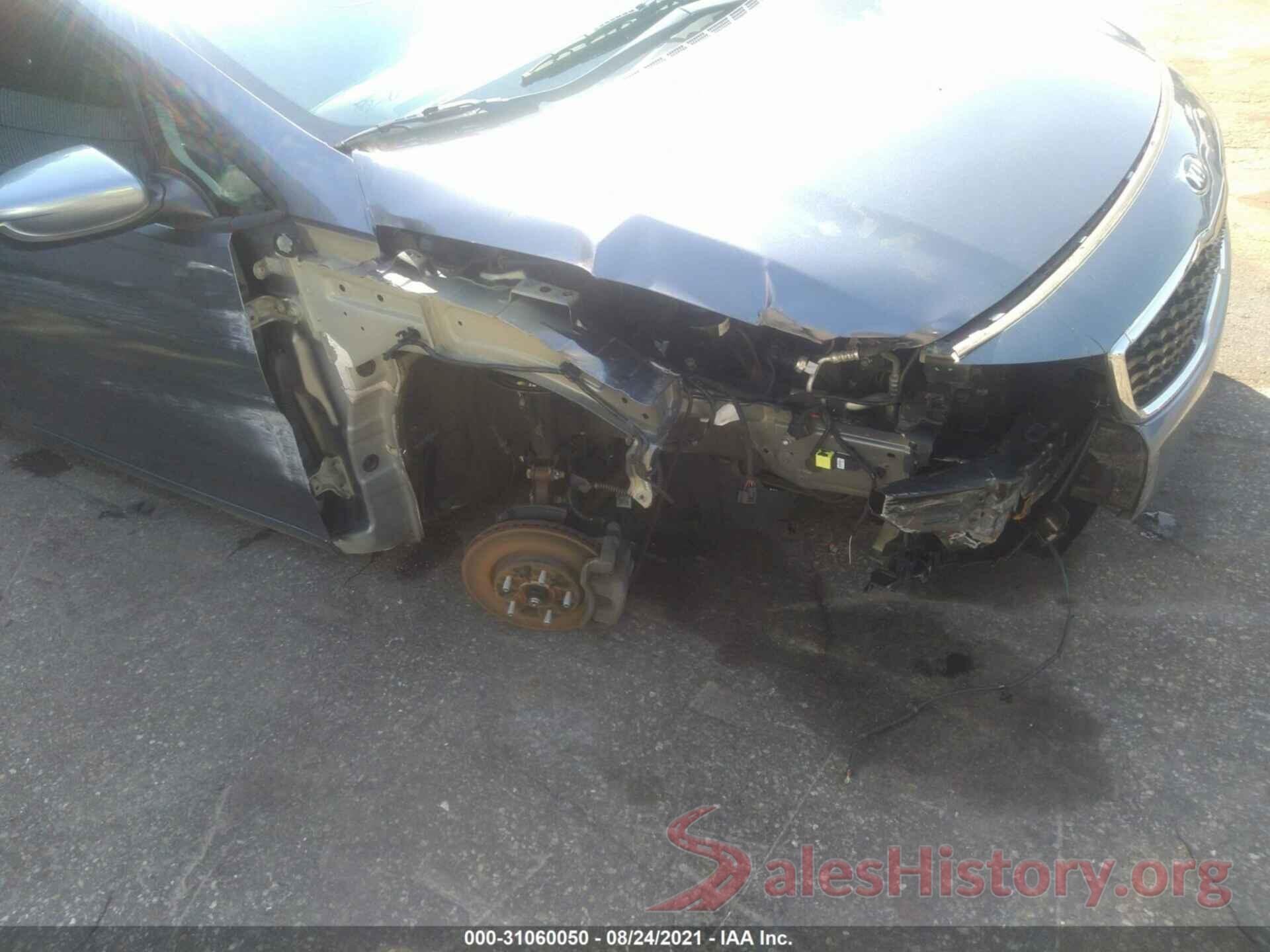 3KPFL4A70JE208103 2018 KIA FORTE