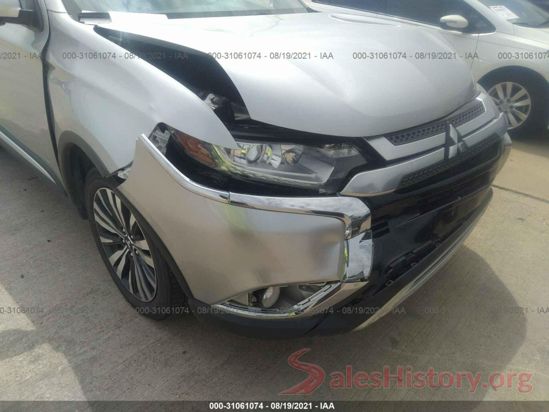 JA4AZ3A38LZ024979 2020 MITSUBISHI OUTLANDER