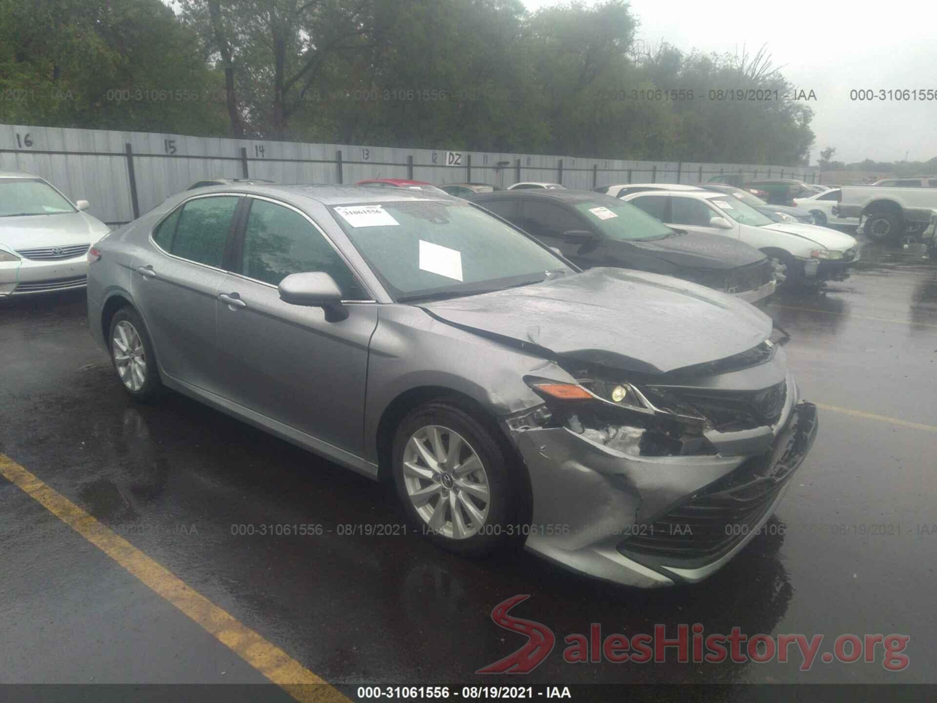 4T1B11HK2KU686616 2019 TOYOTA CAMRY