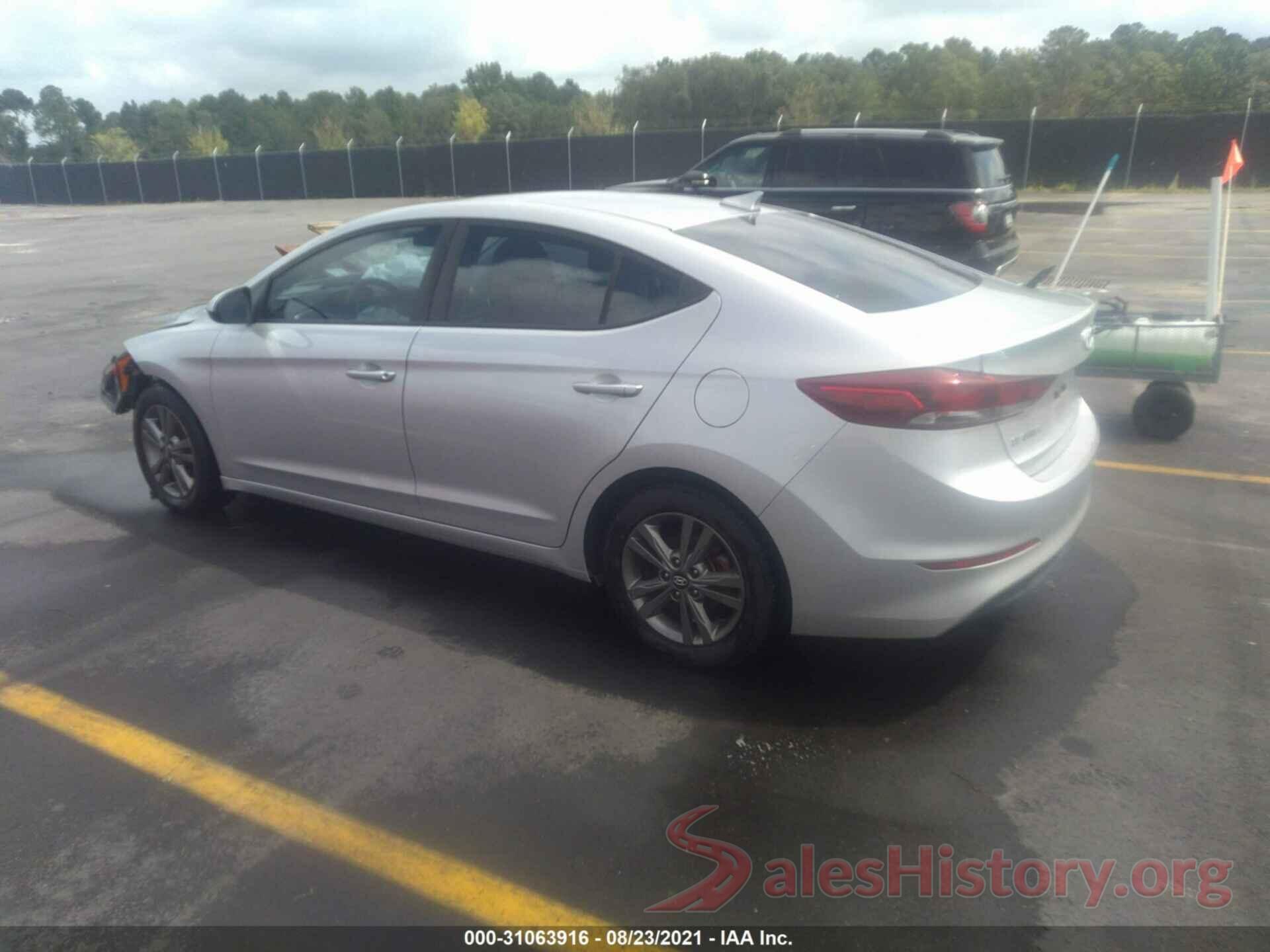 5NPD84LF4JH301697 2018 HYUNDAI ELANTRA