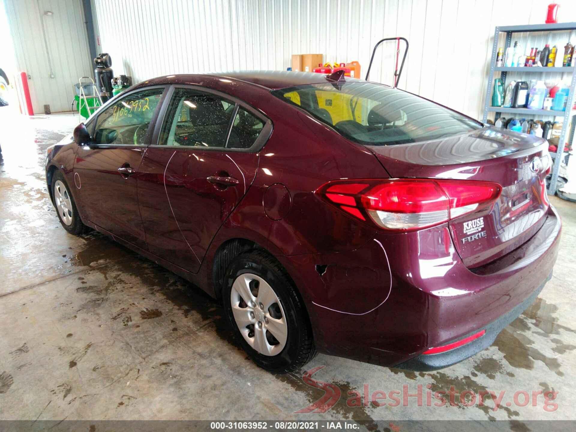 3KPFK4A79HE035081 2017 KIA FORTE