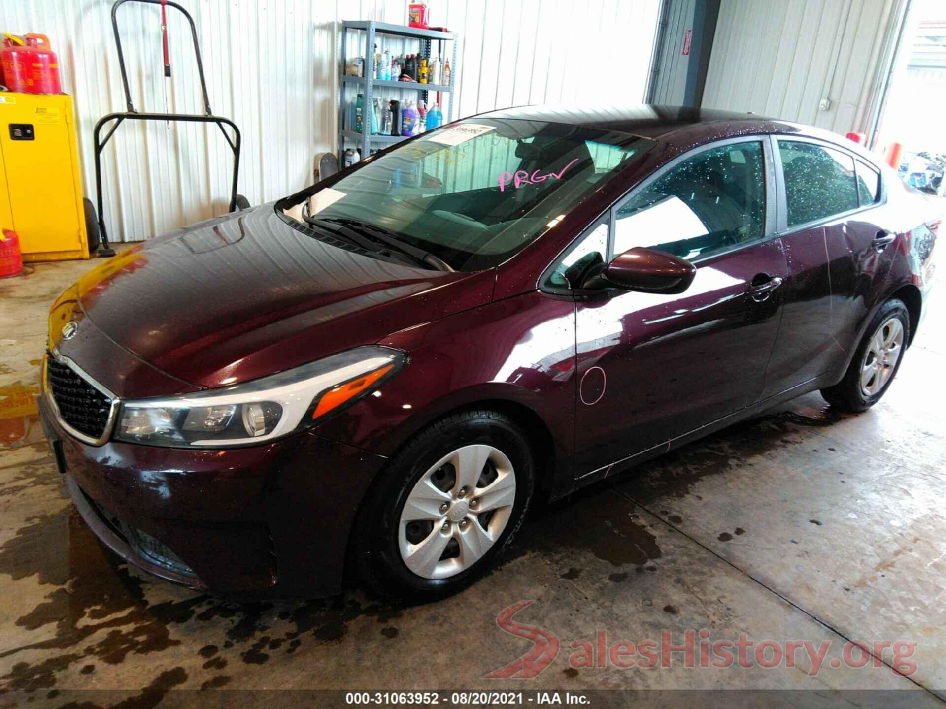 3KPFK4A79HE035081 2017 KIA FORTE