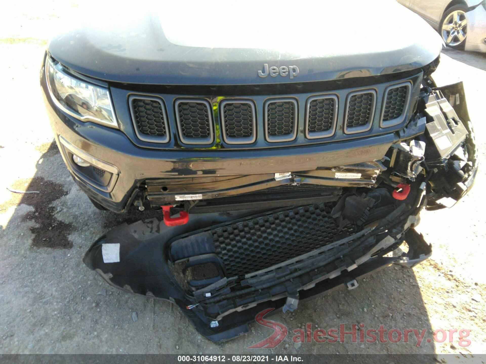 3C4NJDDB7JT315789 2018 JEEP COMPASS