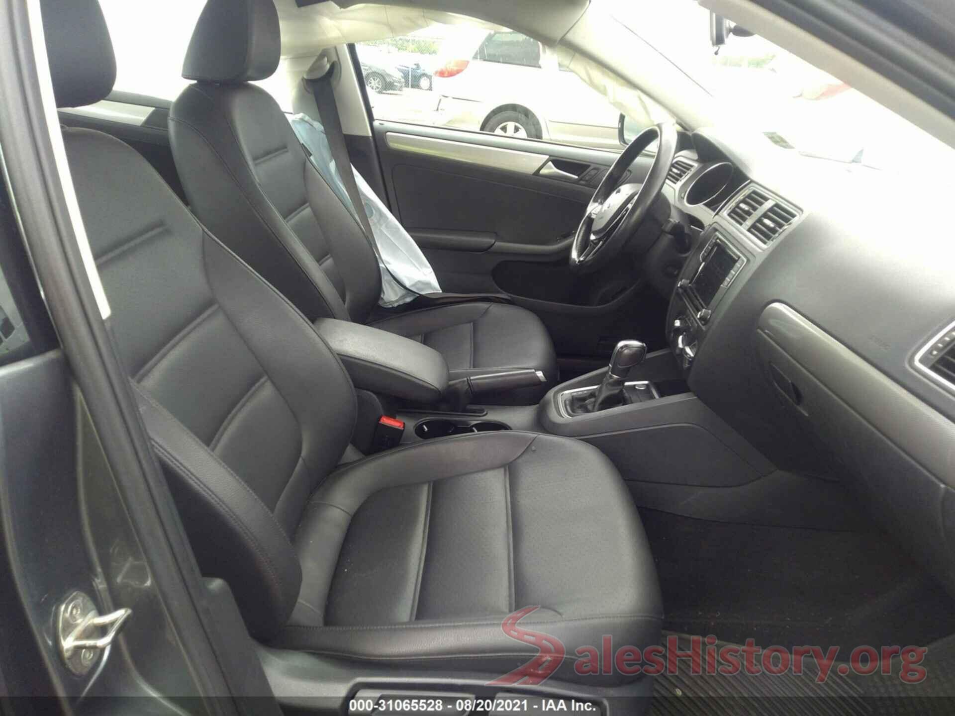 3VWDB7AJ8HM235120 2017 VOLKSWAGEN JETTA