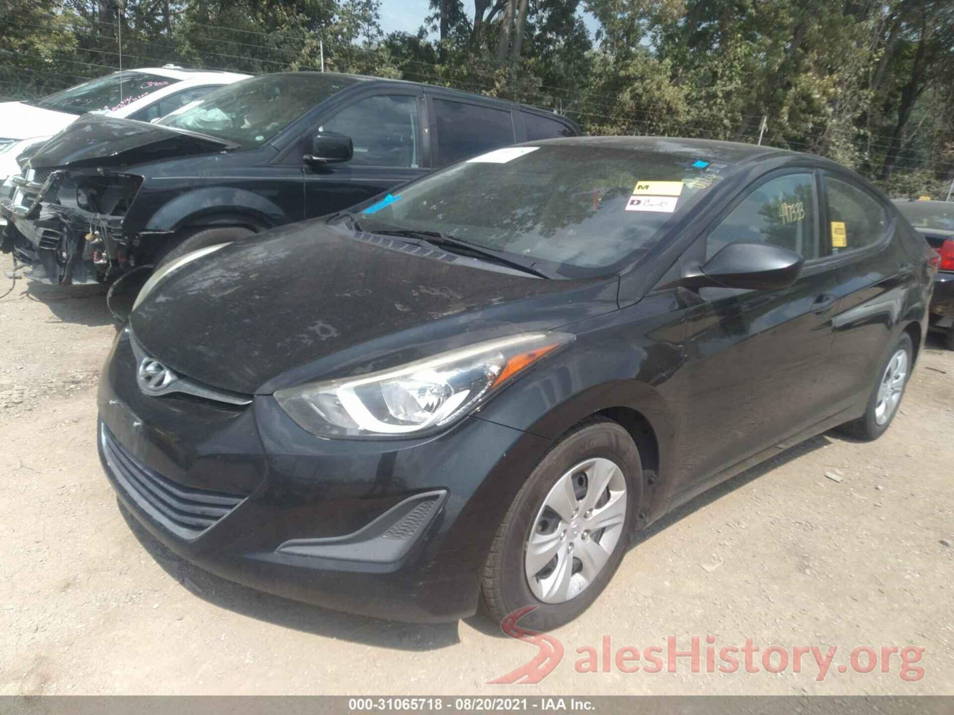 5NPDH4AE9GH694650 2016 HYUNDAI ELANTRA