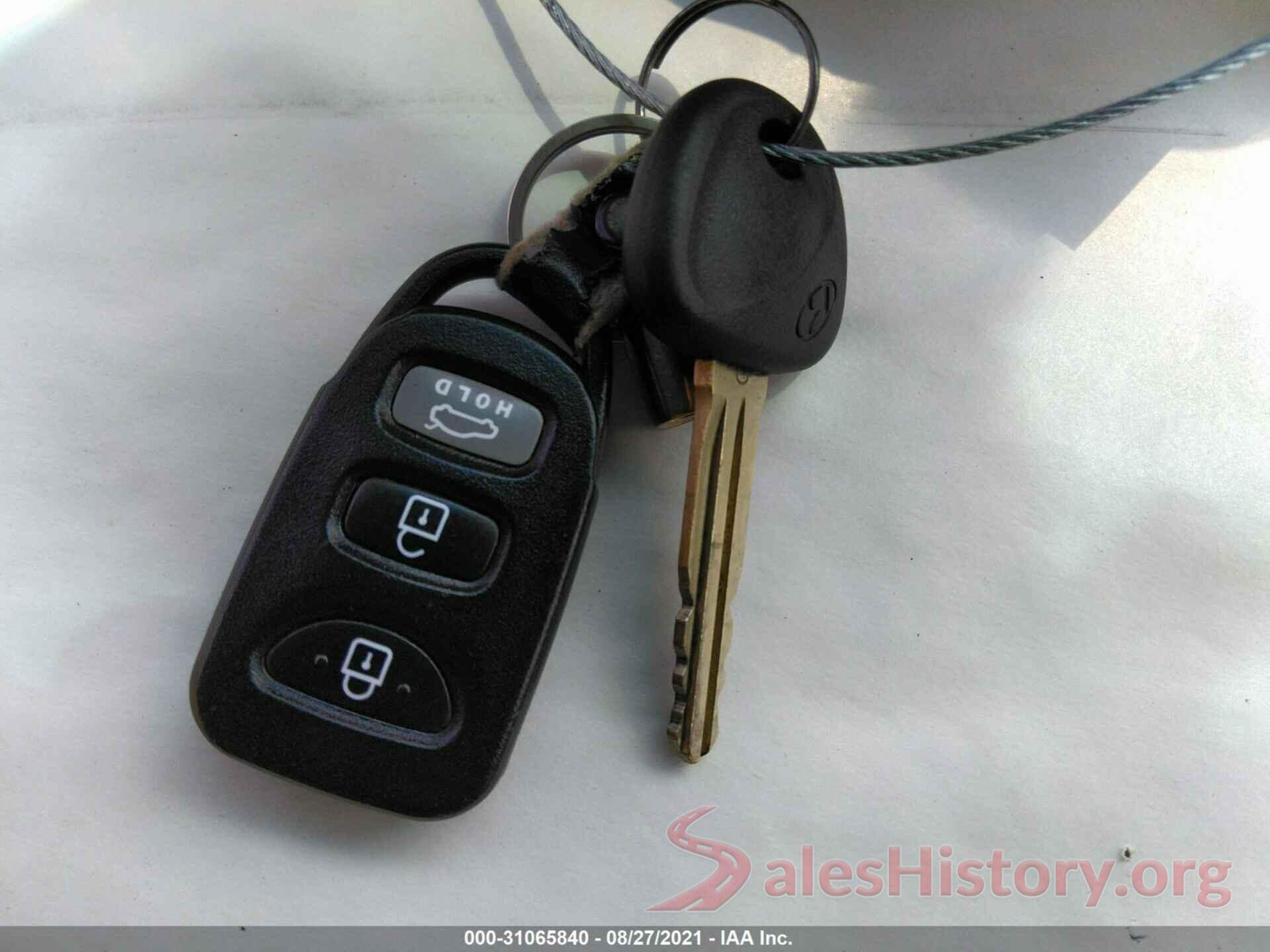 5NPDH4AE8GH653748 2016 HYUNDAI ELANTRA