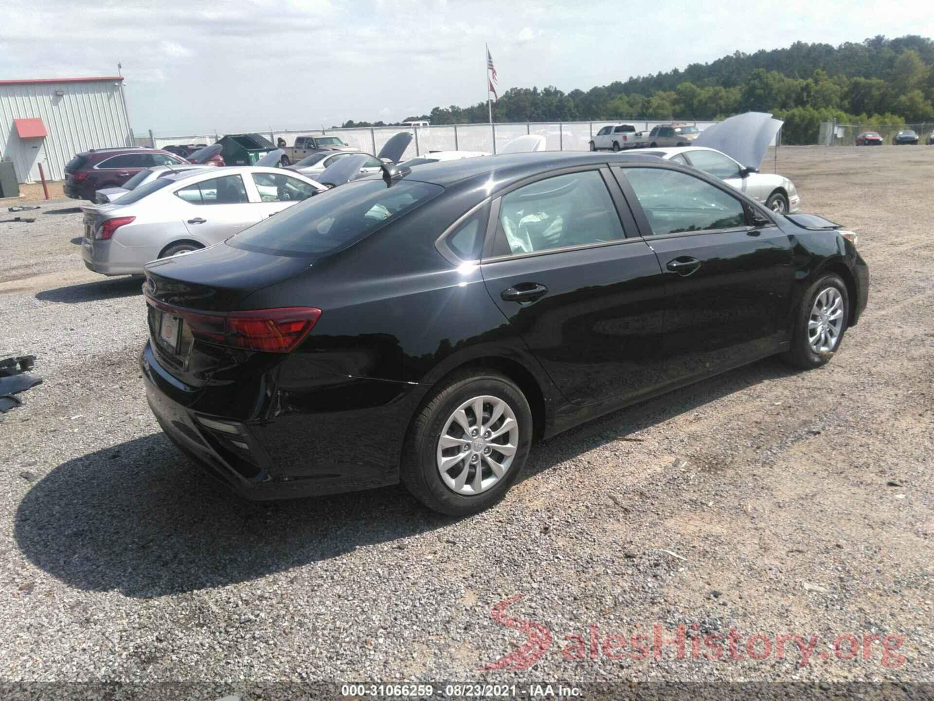 3KPF24AD3ME388318 2021 KIA FORTE