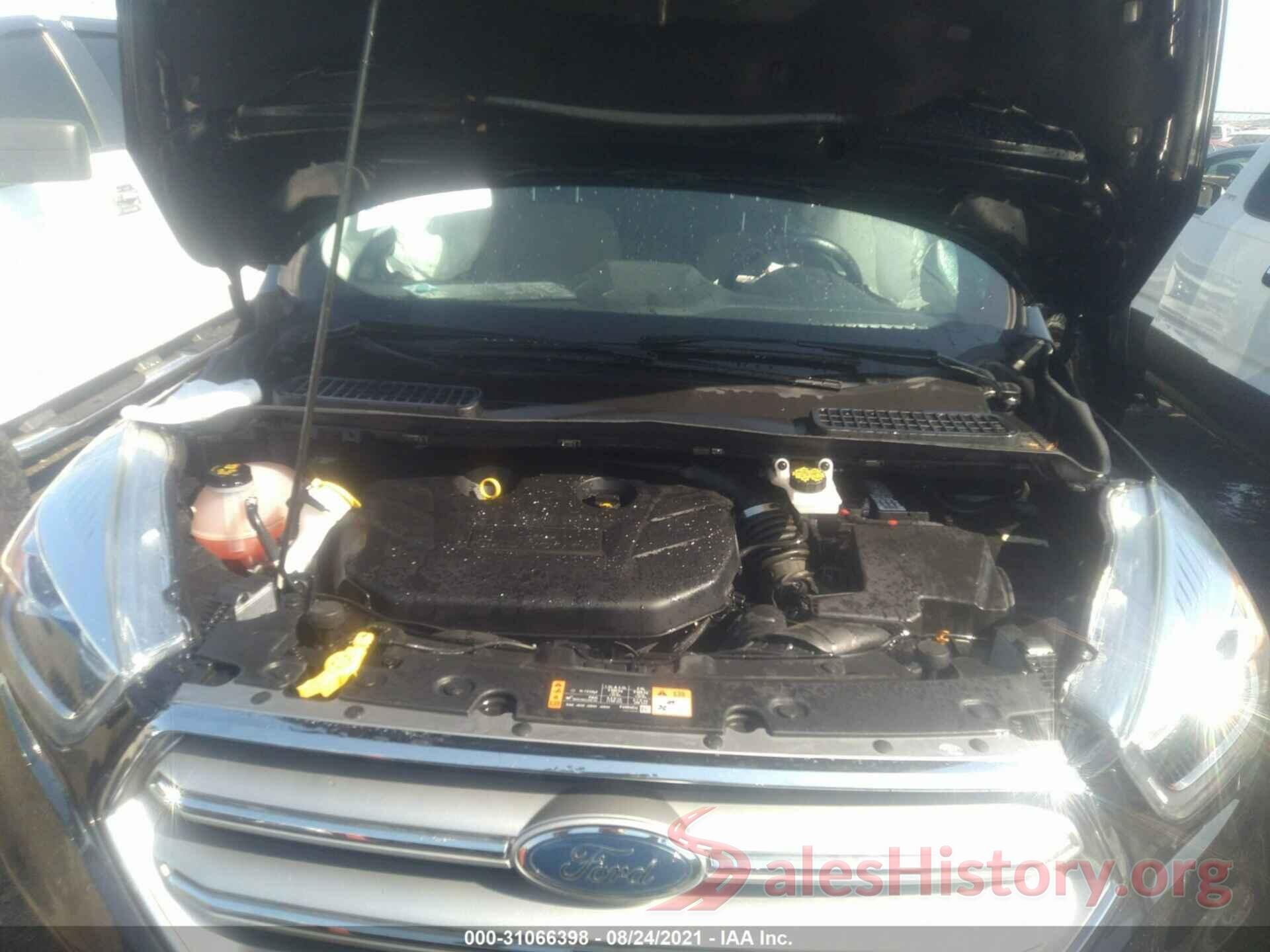 1FMCU9G90HUE71088 2017 FORD ESCAPE