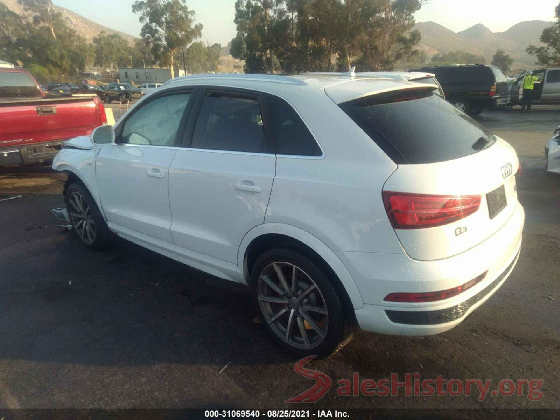 WA1JCCFS4JR028848 2018 AUDI Q3