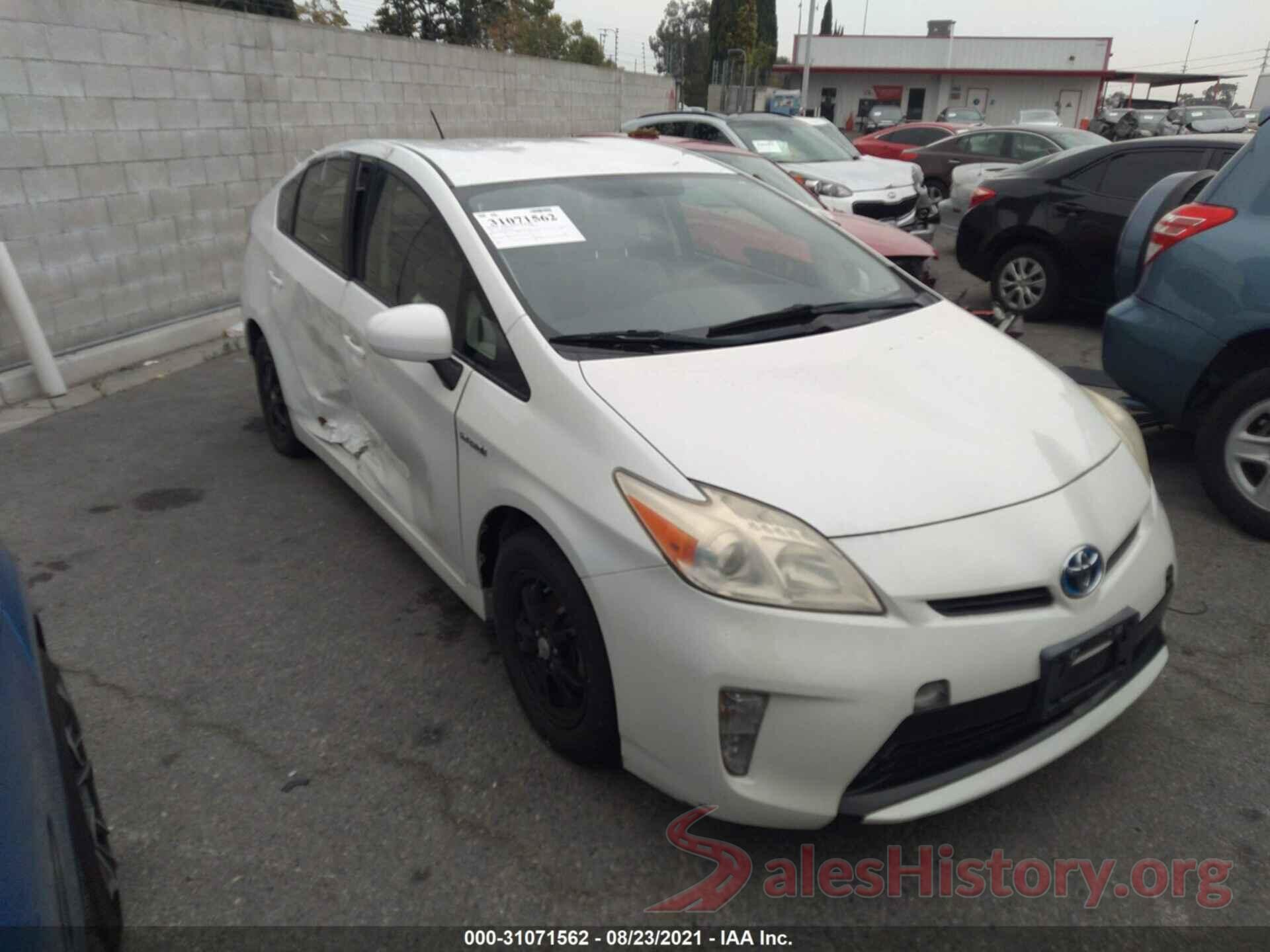 JTDKN3DU6E1739657 2014 TOYOTA PRIUS