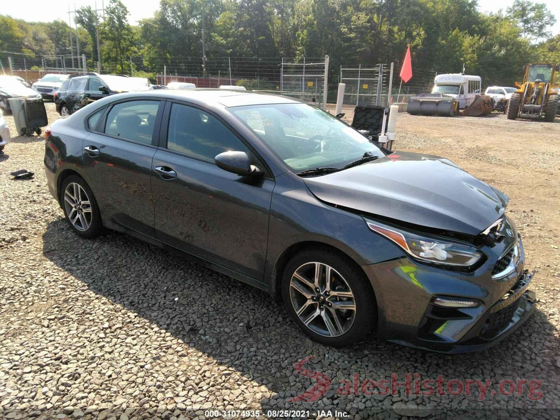 3KPF34AD1KE063502 2019 KIA FORTE