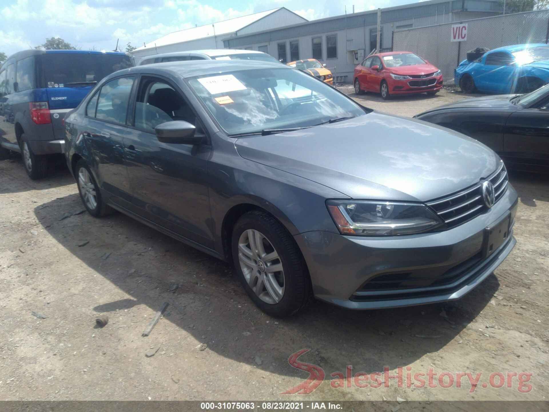 3VW2B7AJ2JM257255 2018 VOLKSWAGEN JETTA