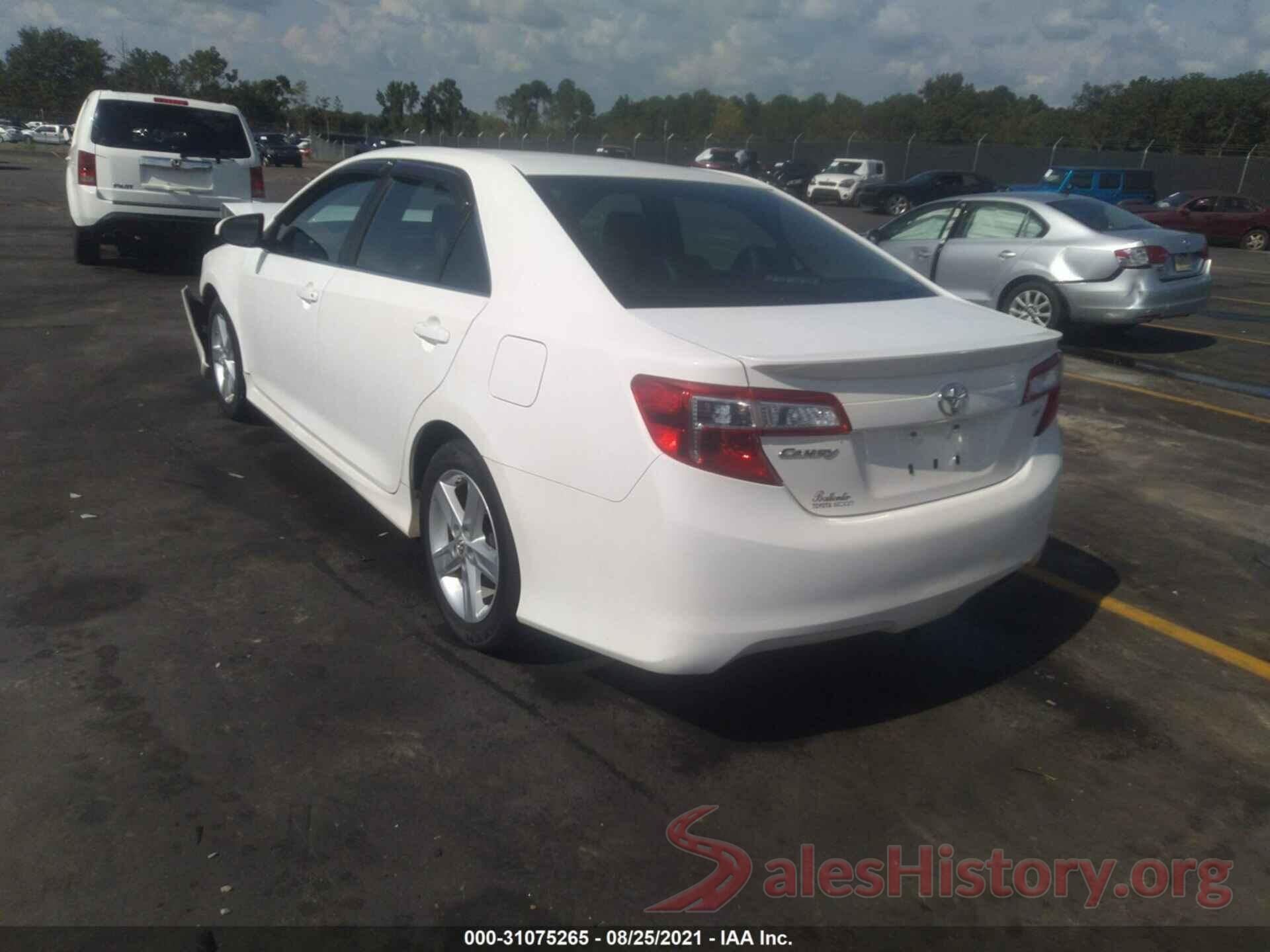 4T1BF1FK4CU524640 2012 TOYOTA CAMRY