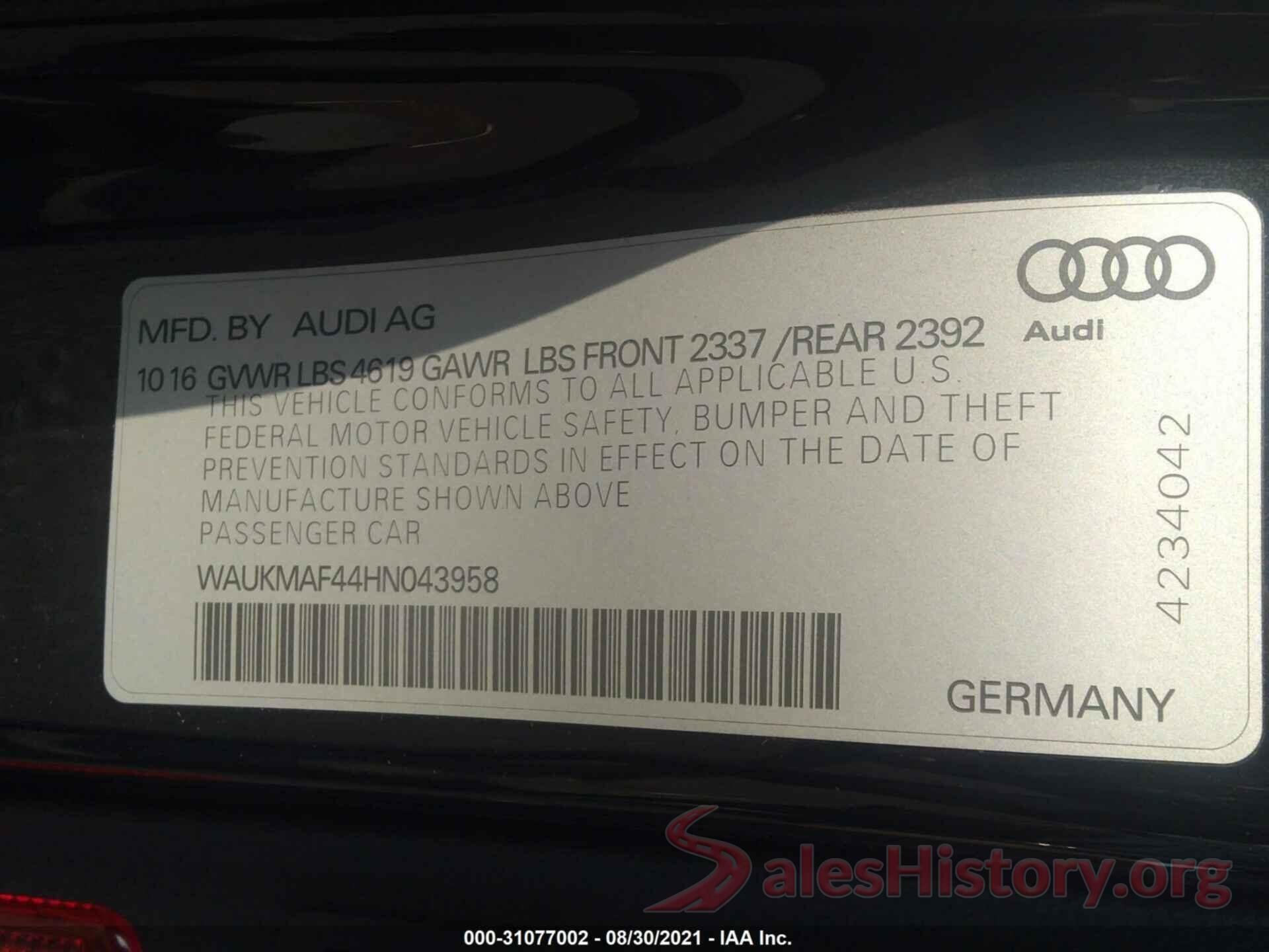 WAUKMAF44HN043958 2017 AUDI A4