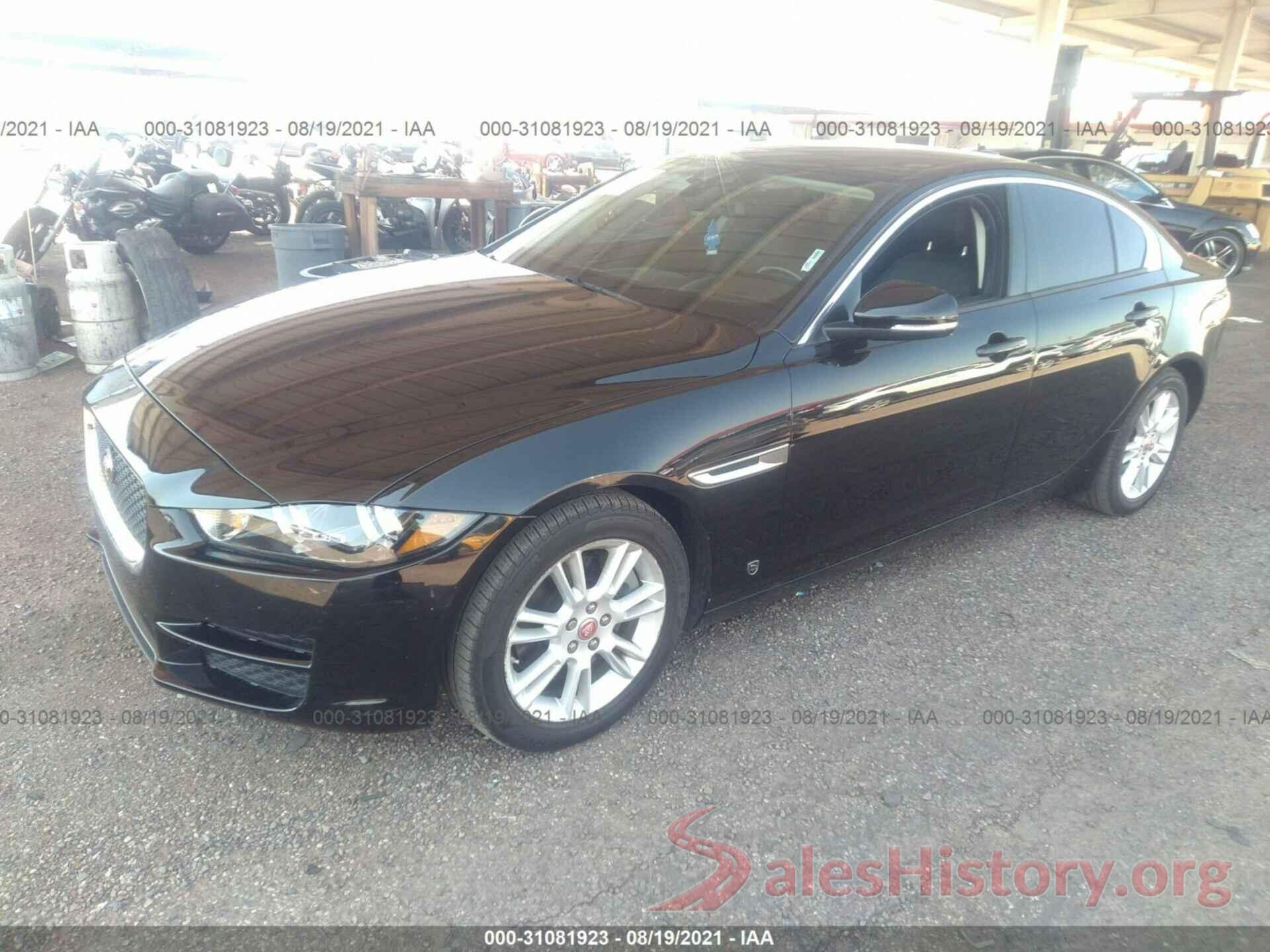 SAJAD4FX6JCP25723 2018 JAGUAR XE