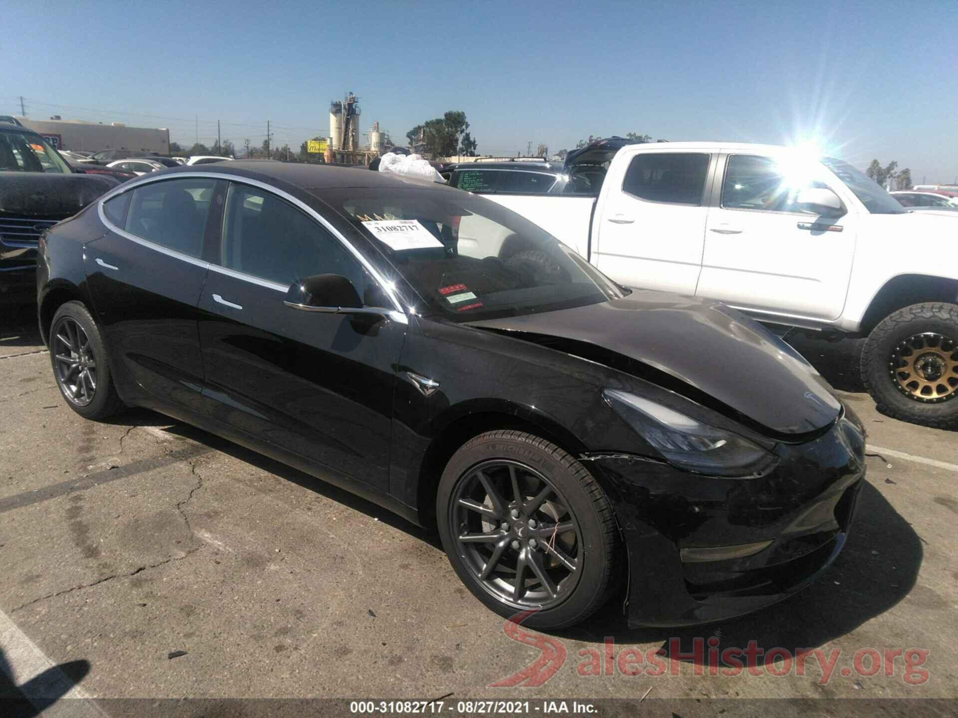 5YJ3E1EA5KF323843 2019 TESLA MODEL 3