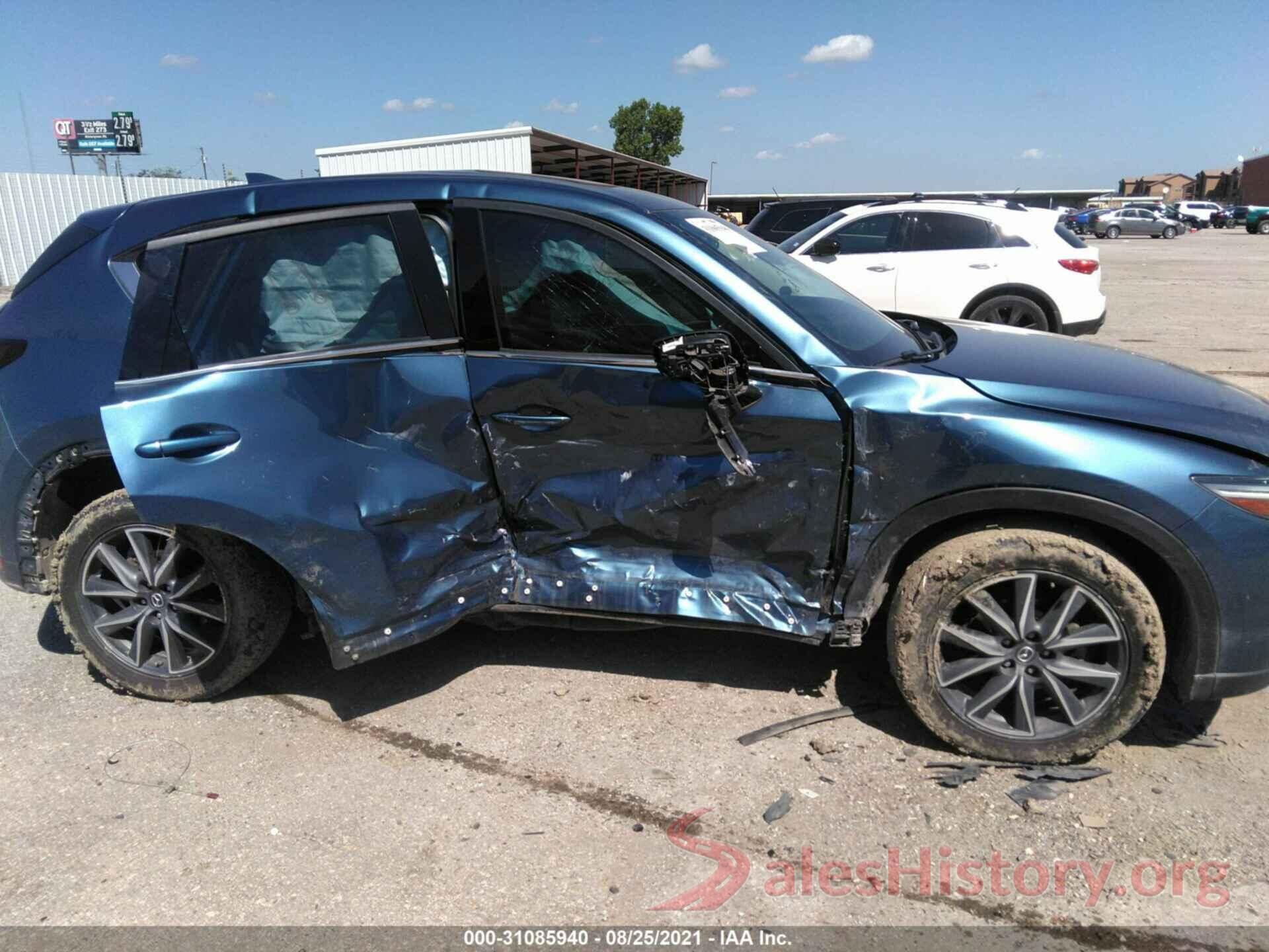 JM3KFBDM6J0327611 2018 MAZDA CX-5