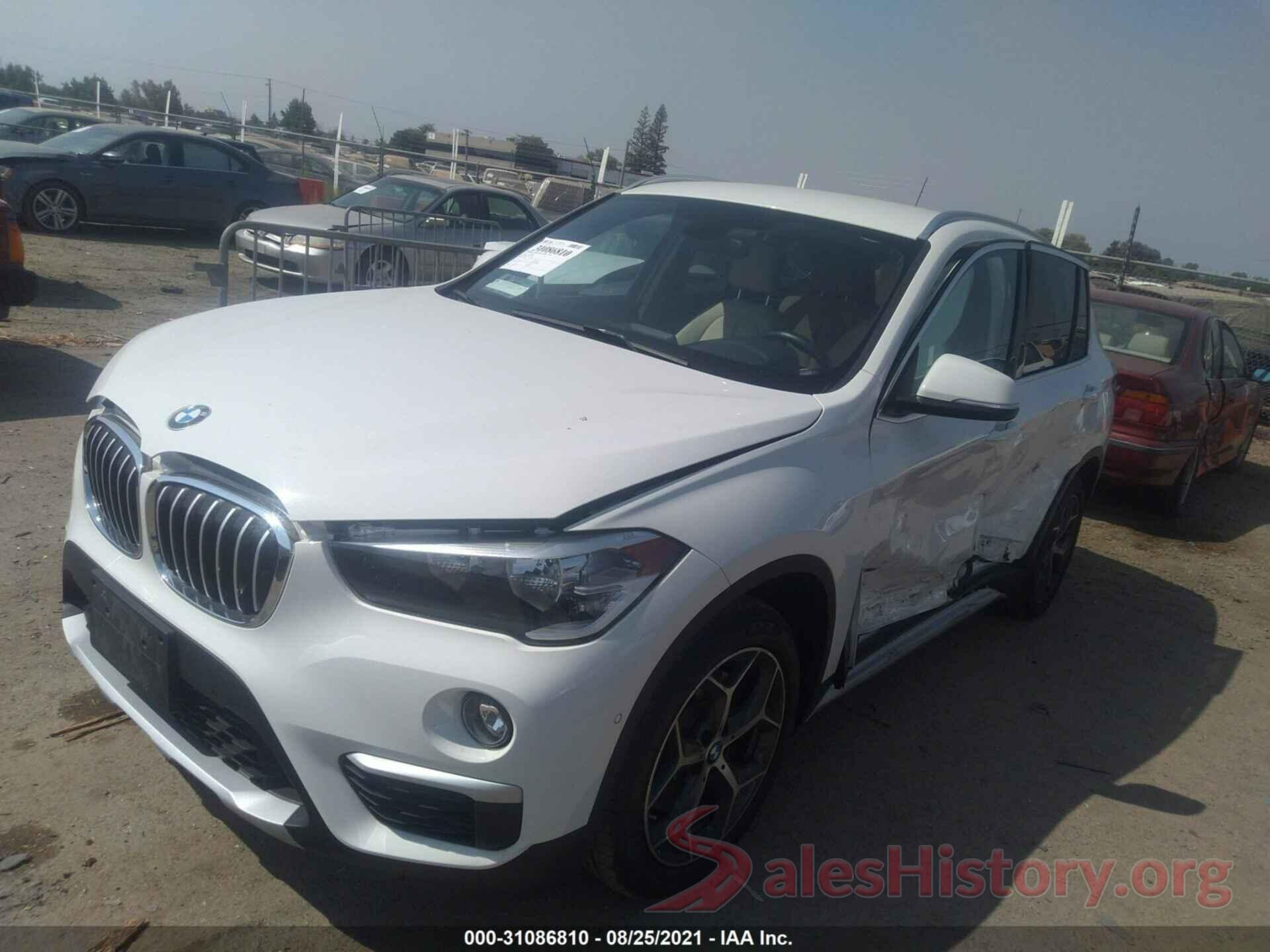 WBXHU7C30J5H44679 2018 BMW X1