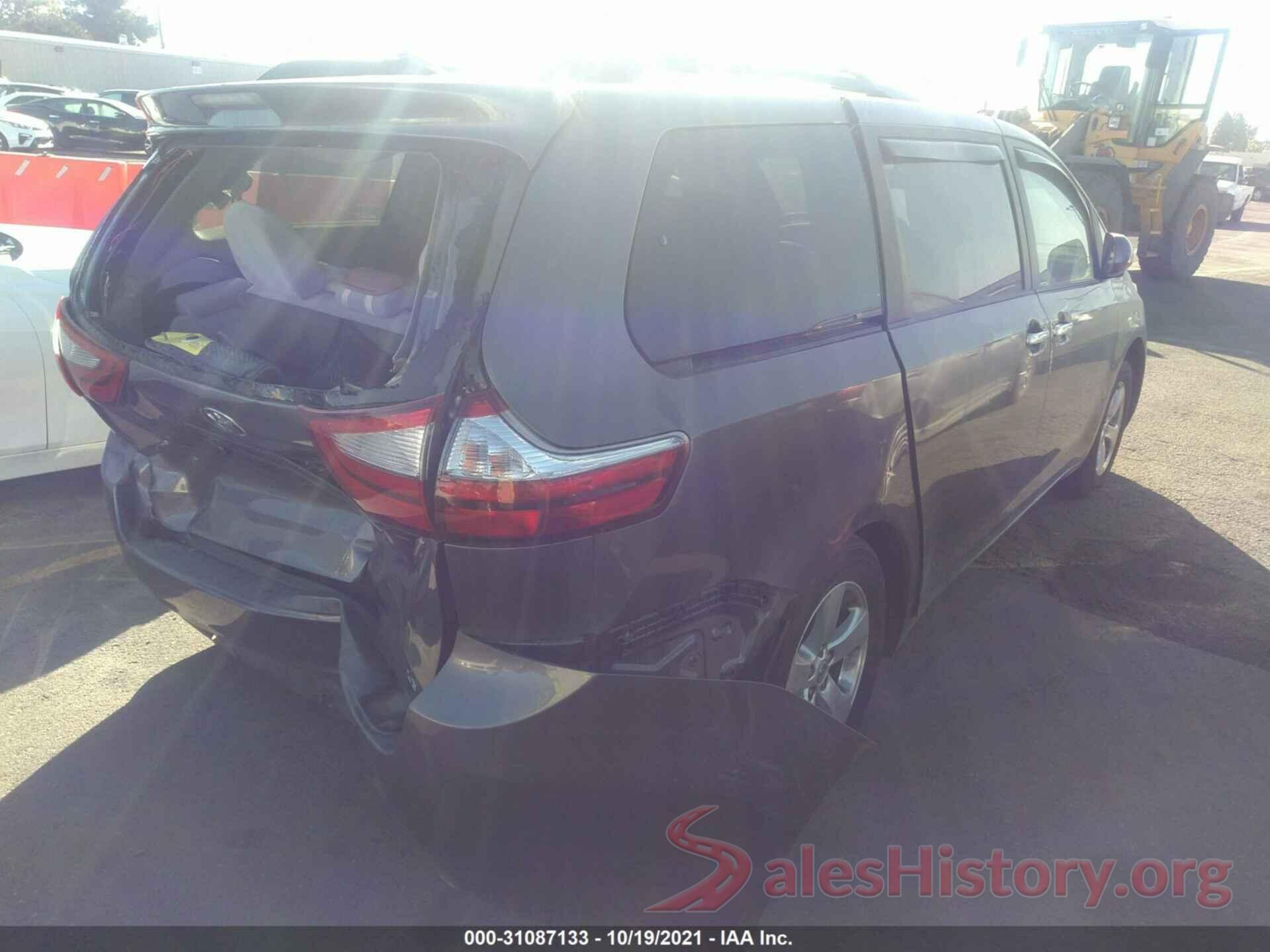 5TDKZ3DC3HS781271 2017 TOYOTA SIENNA