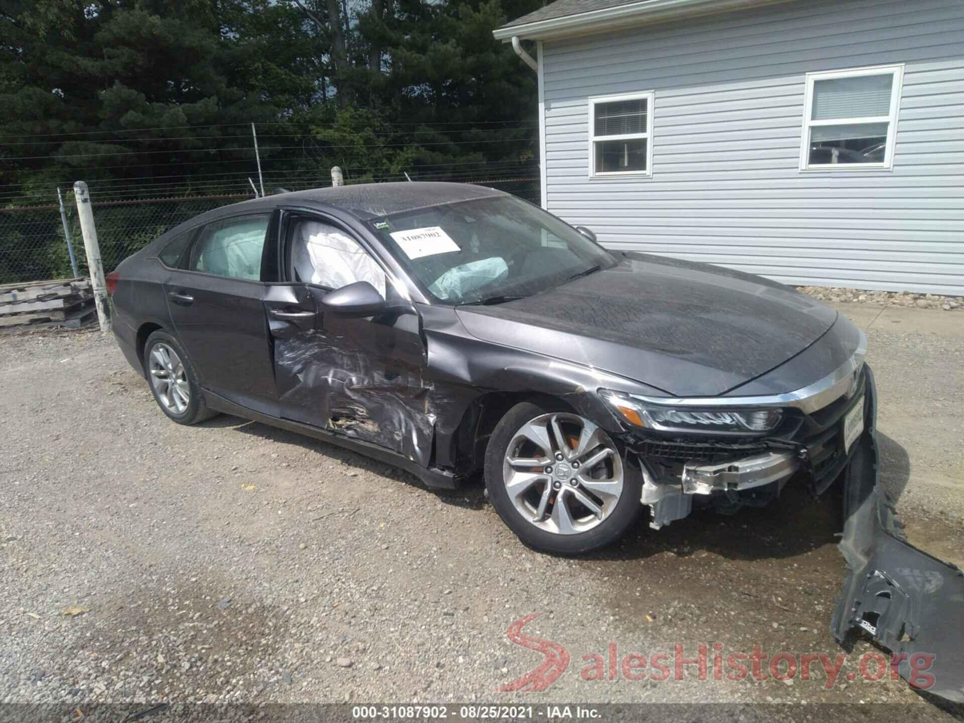 1HGCV1F11JA067711 2018 HONDA ACCORD SEDAN